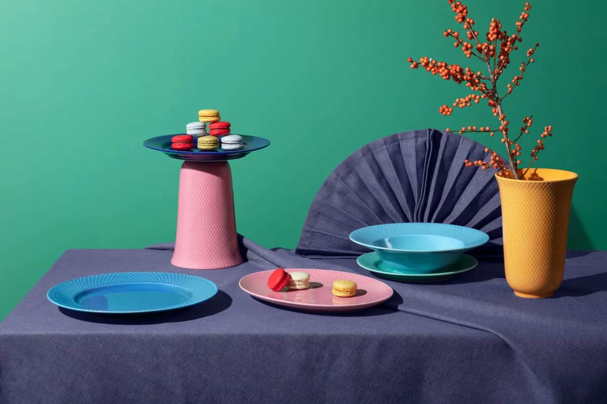 Lyngby Porcelæn Serveringsfade Rhombe Color Rhombe Colour Serveringsfad i Rosa, B21,5 x L28,5 cm, 2