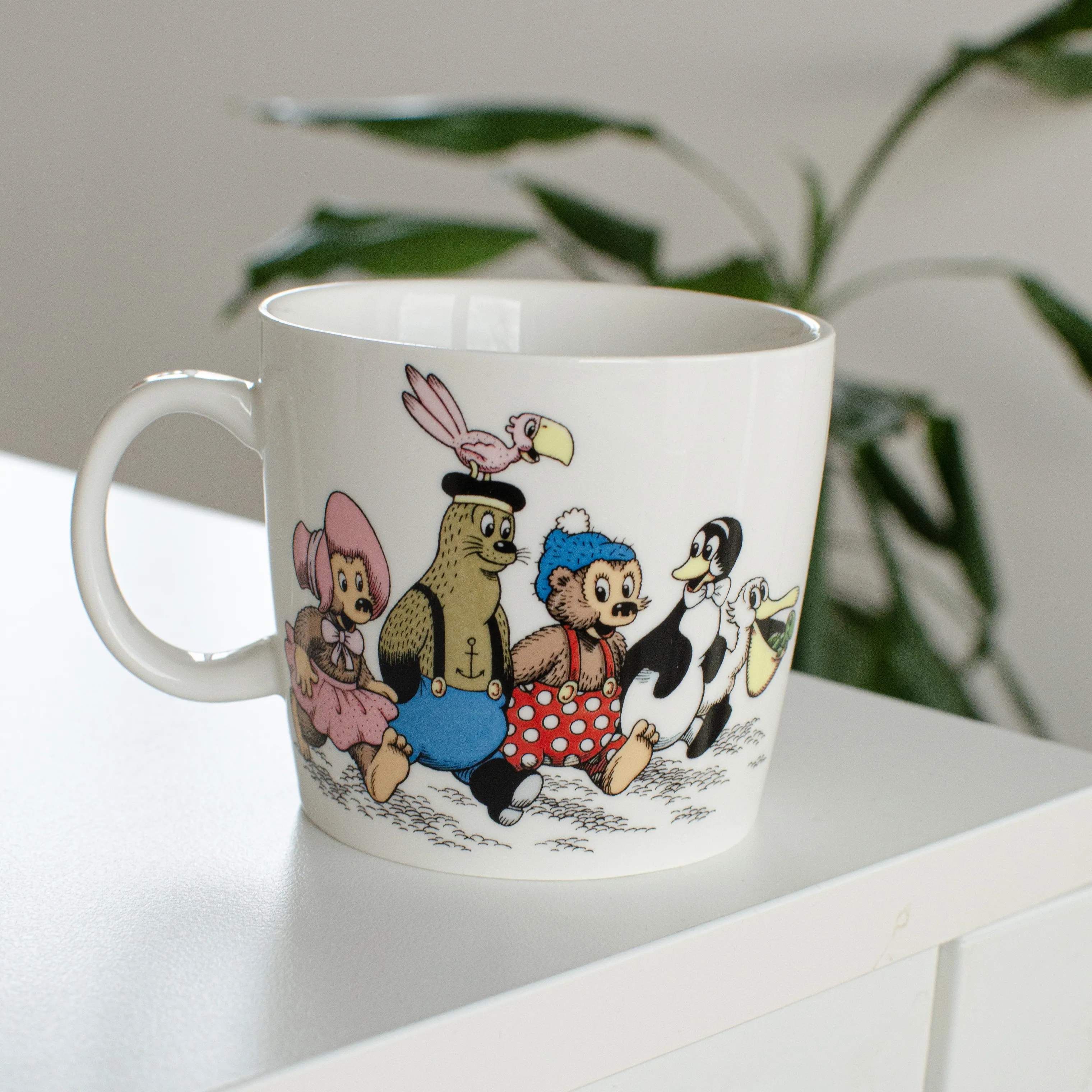 Barbo Toys Krus og kopper med hank RASMUS KLUM Krus - Vennerne i Beige/hvid, 3