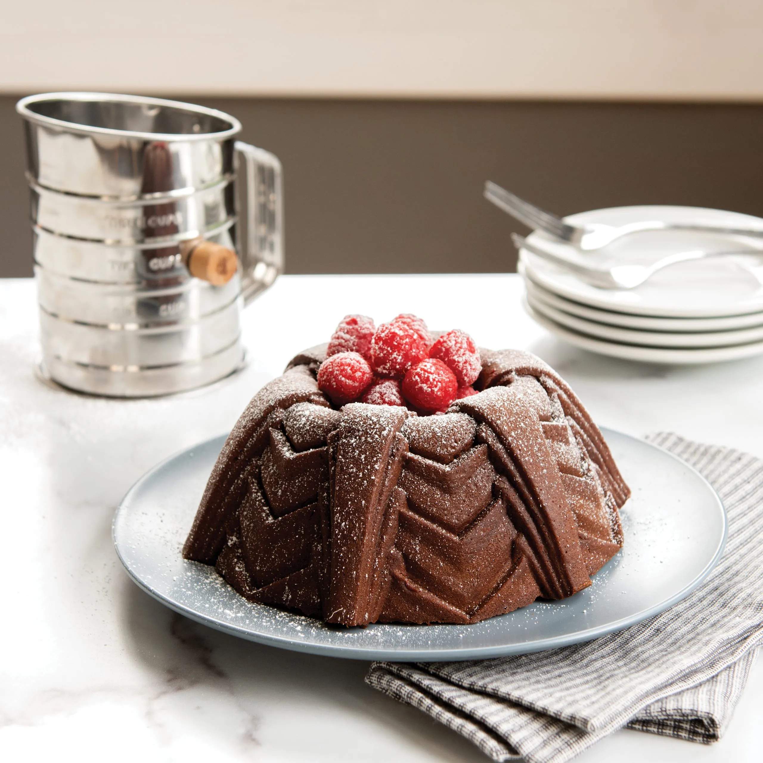 Nordic Ware Øvrige bageforme Marquee Bundt Kageform i Guldfarvet, 3