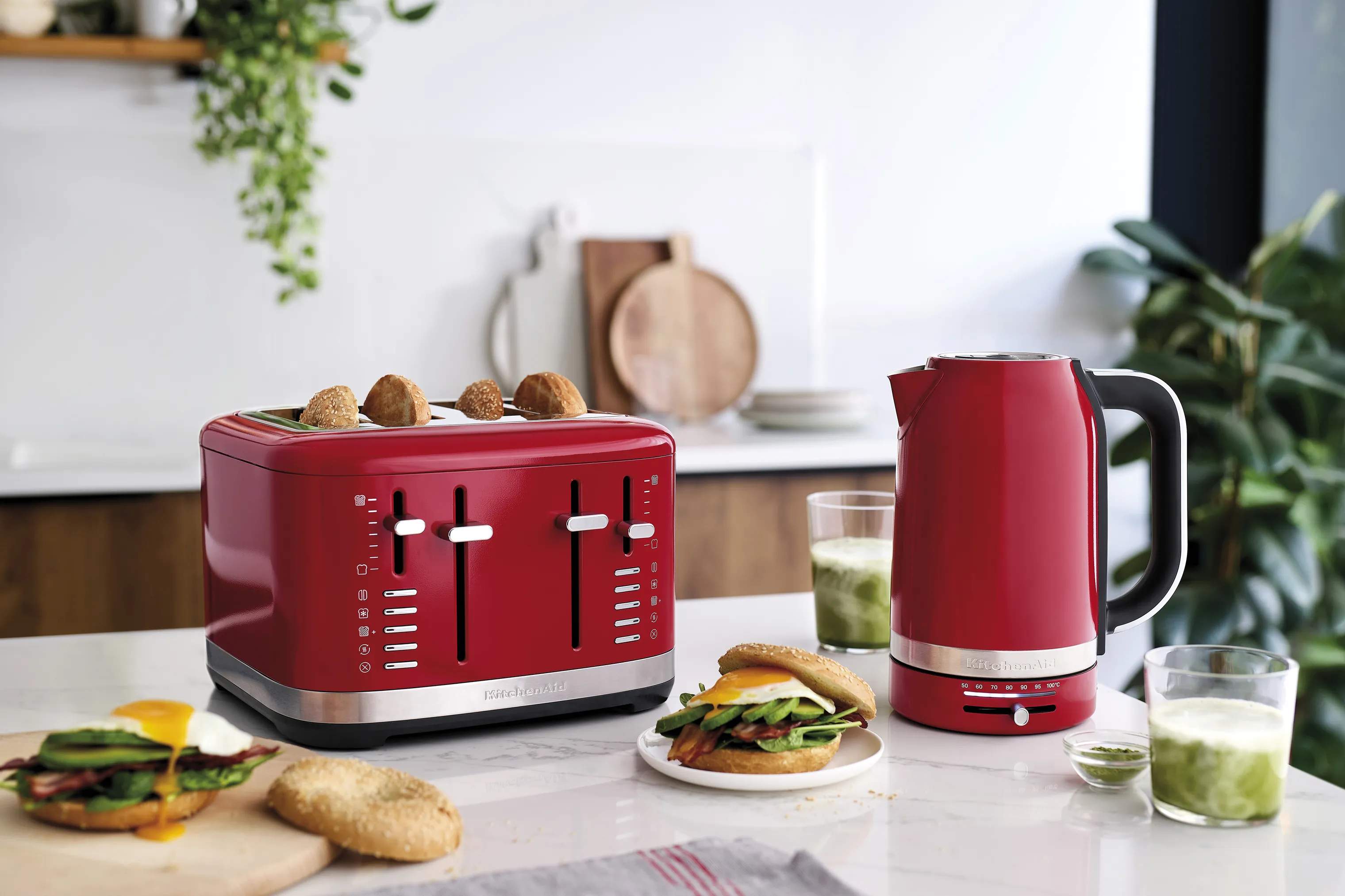 KitchenAid Elkedler Classic Elkedel i Empire Red, 2