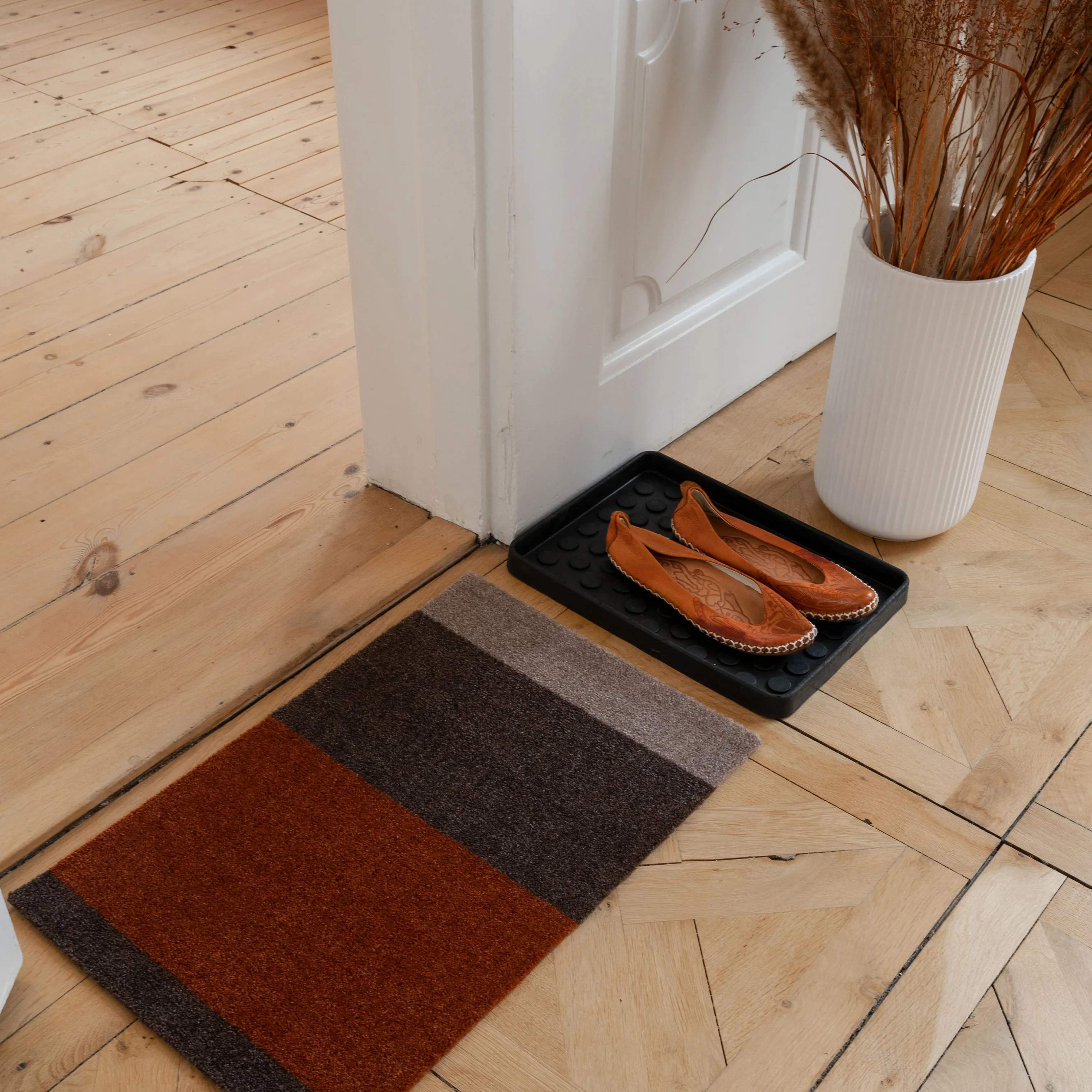 Tica Copenhagen Dørmåtter Stripes Horisontal Gulvmåtte i Terracota, B60 x L40 cm, 2
