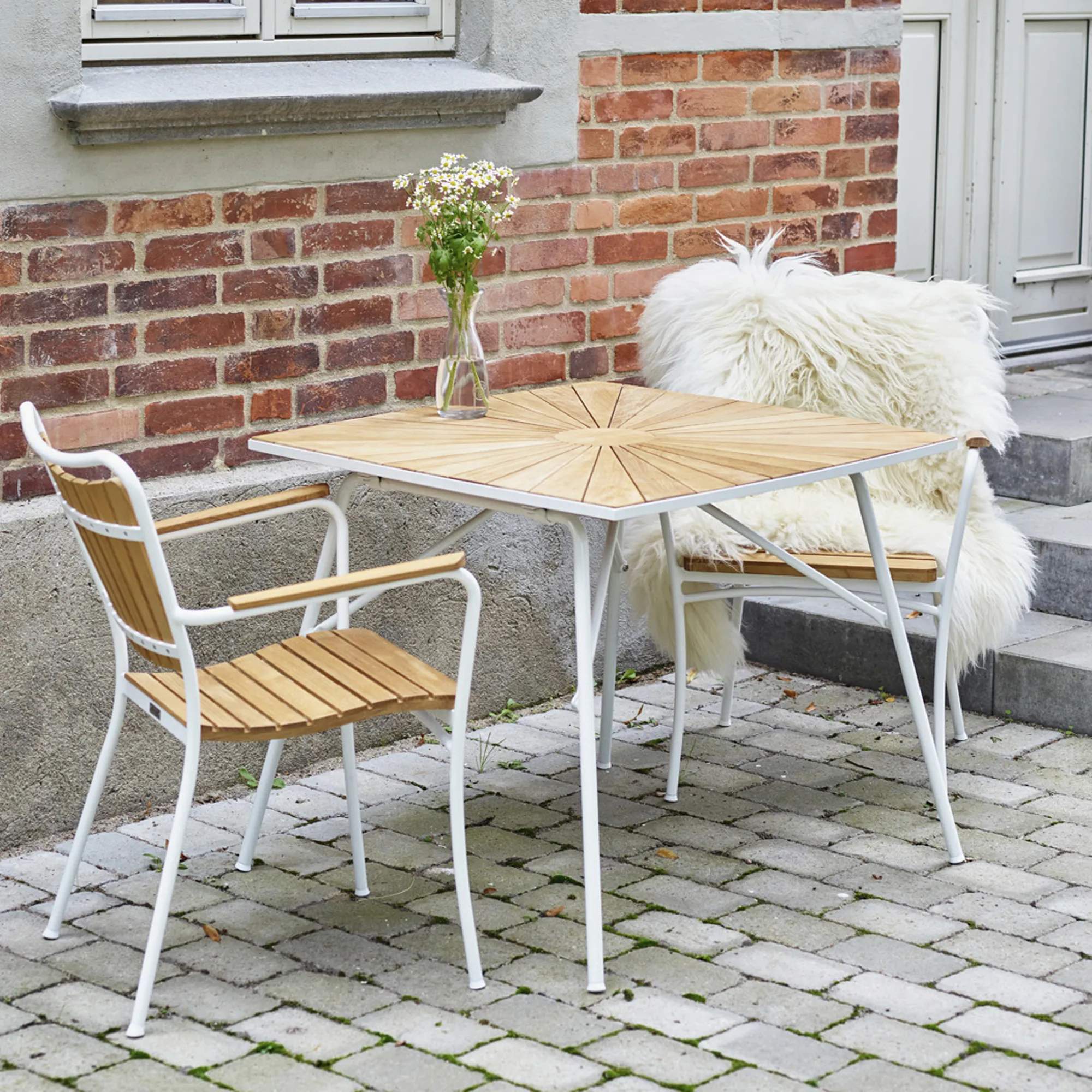 Mandalay Havemøbelsæt Marguerit Cafésæt - 3 dele i Hvid, 2