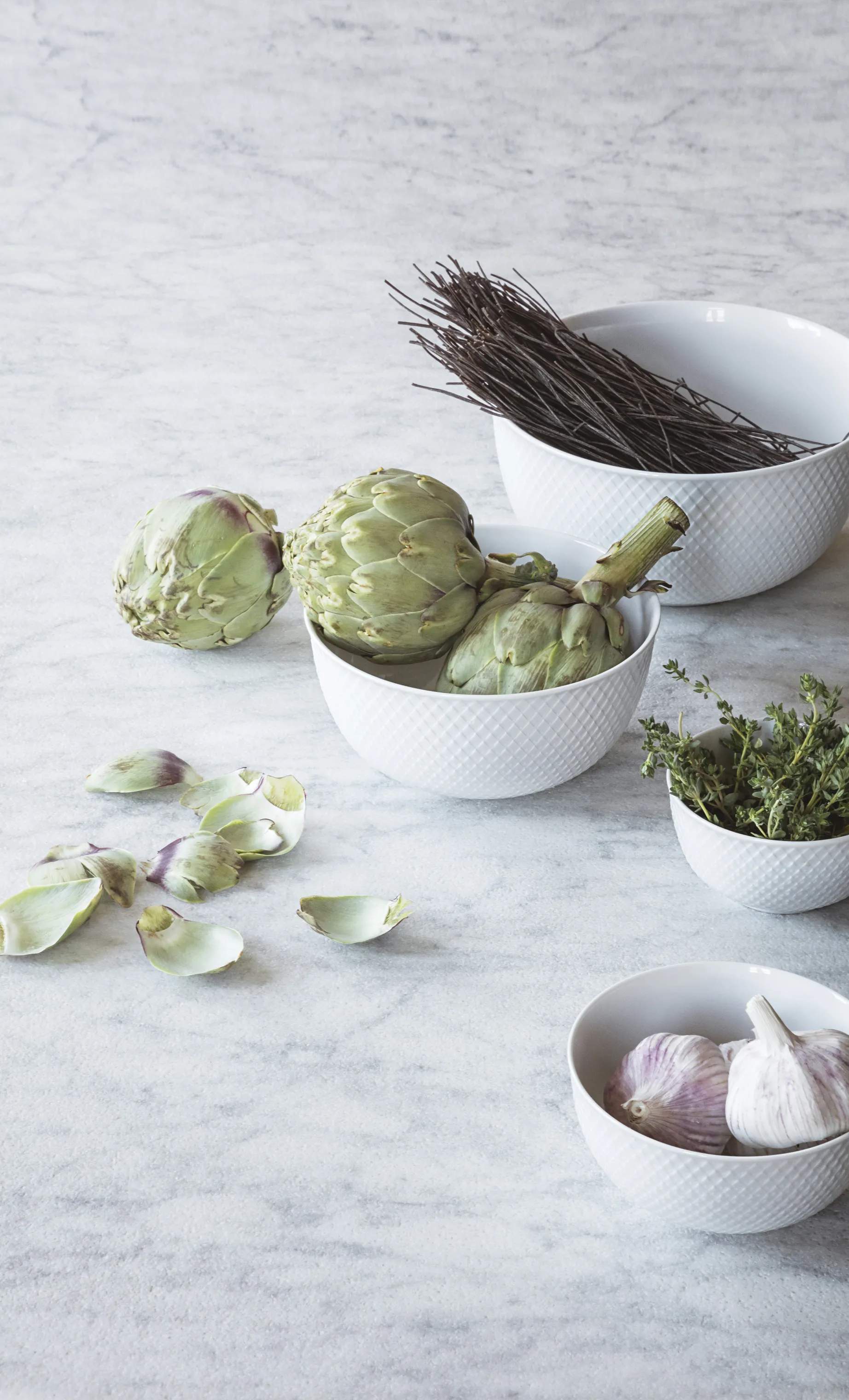 Lyngby Porcelæn Serveringsskåle Rhombe Serveringsskål i 22 cm, 2