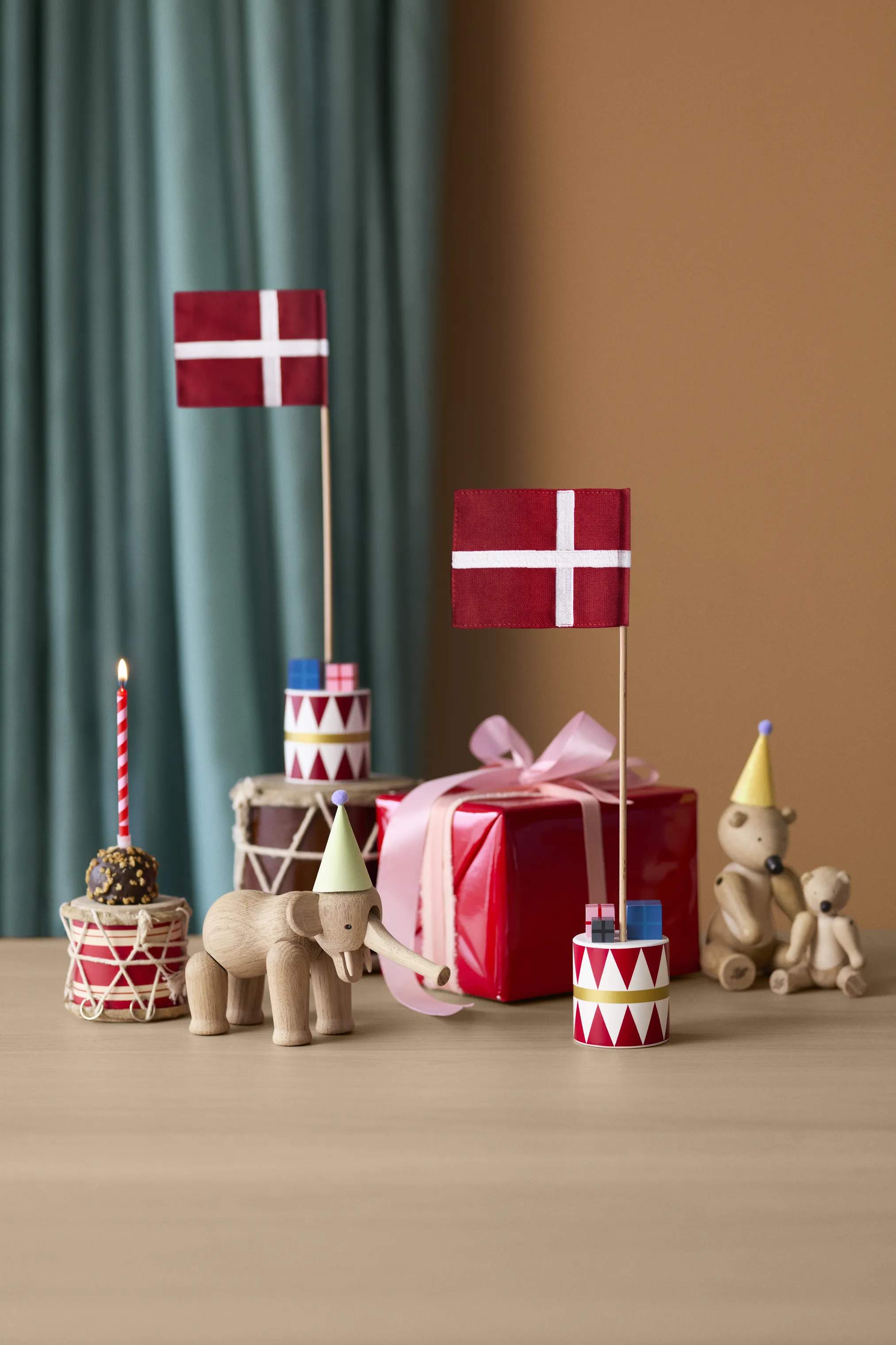 Kay Bojesen Bordflag Figurines Bordflag i Rød/Hvid, 5
