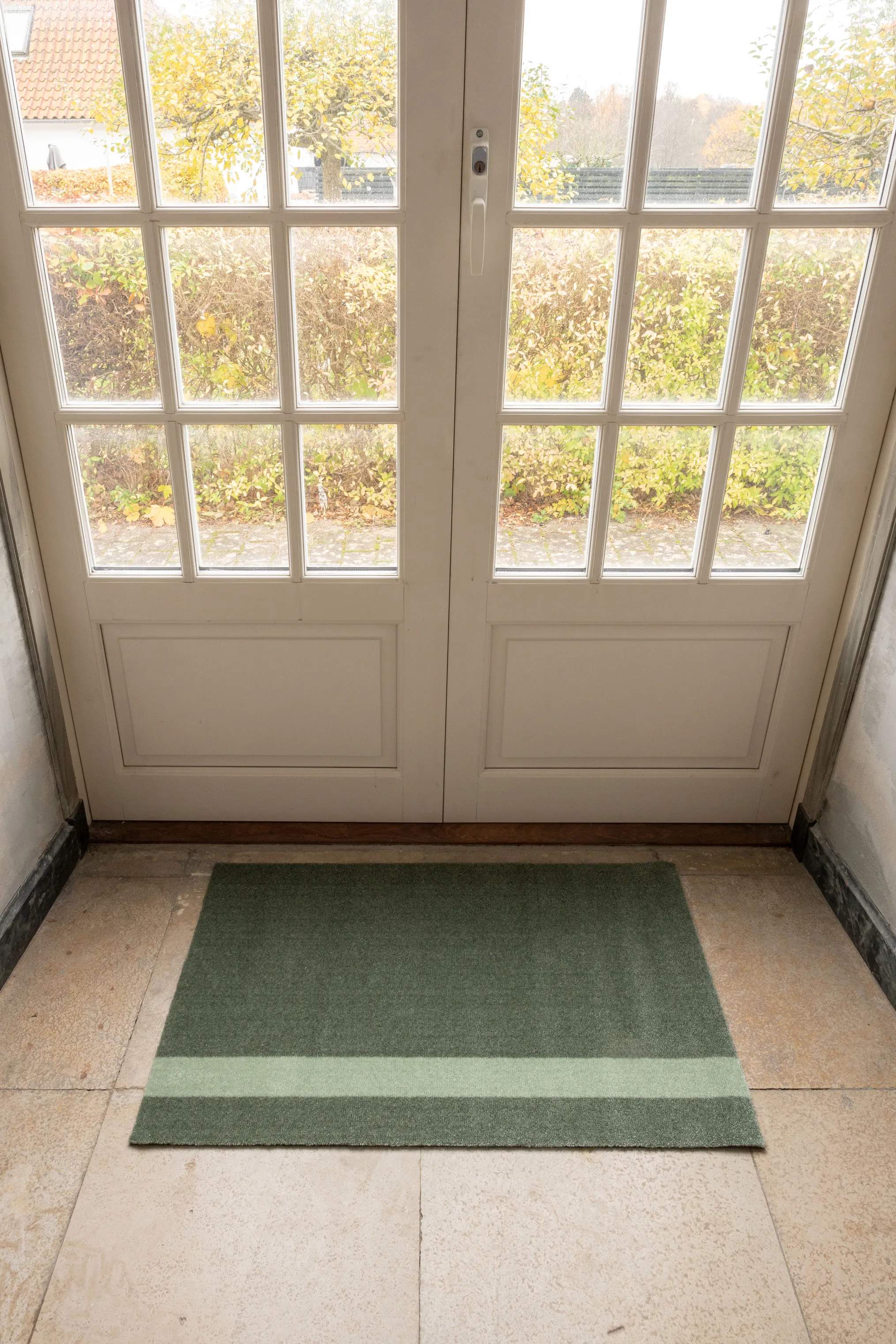 Tica Copenhagen Dørmåtter Stripes Vertikal Gulvmåtte i lysegrøn/støvetgrøn/mørkegrøn, B60 x L90 cm, 2