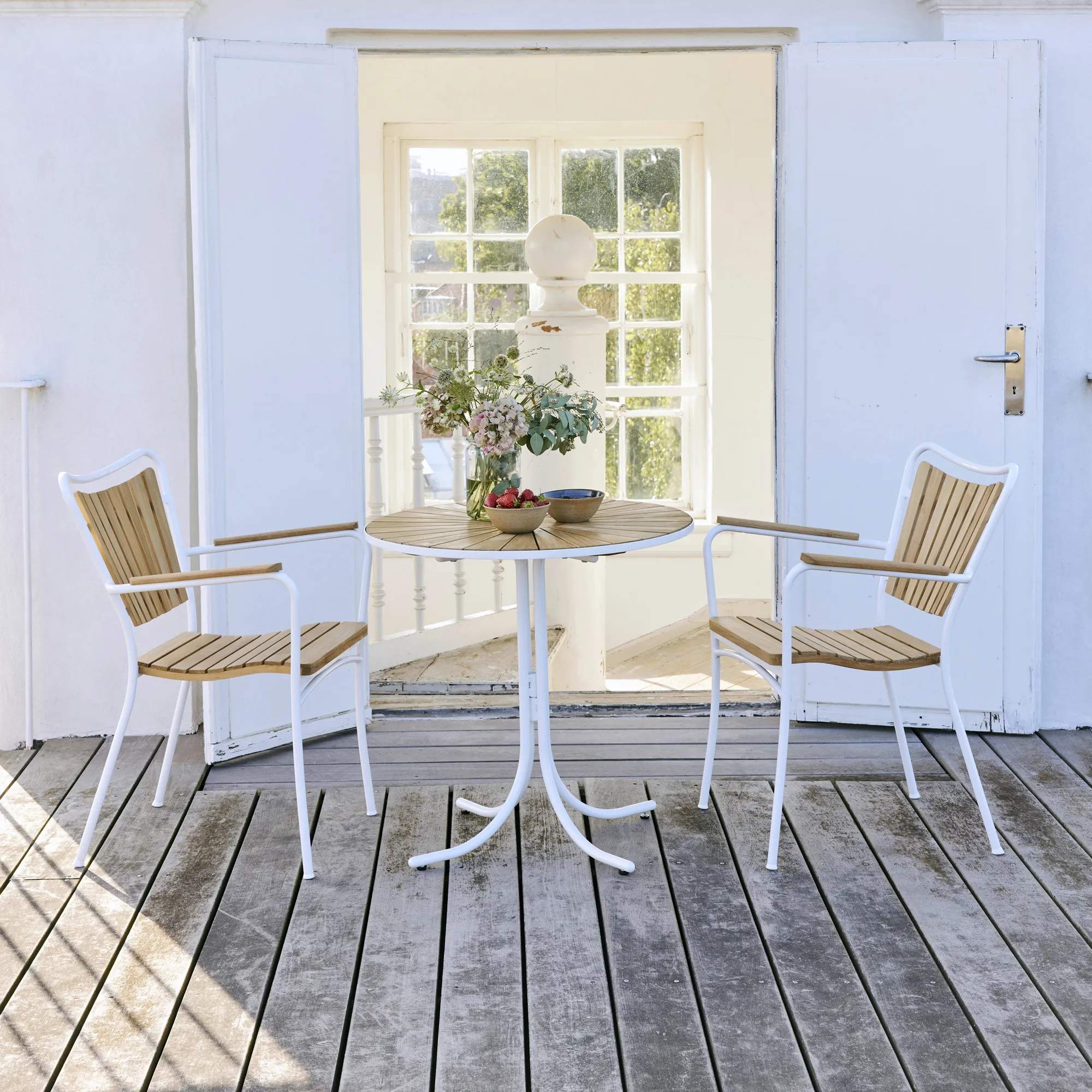 Mandalay Cafésæt Marguerit Cafésæt - 3 dele i Hvid, 70 cm, 3