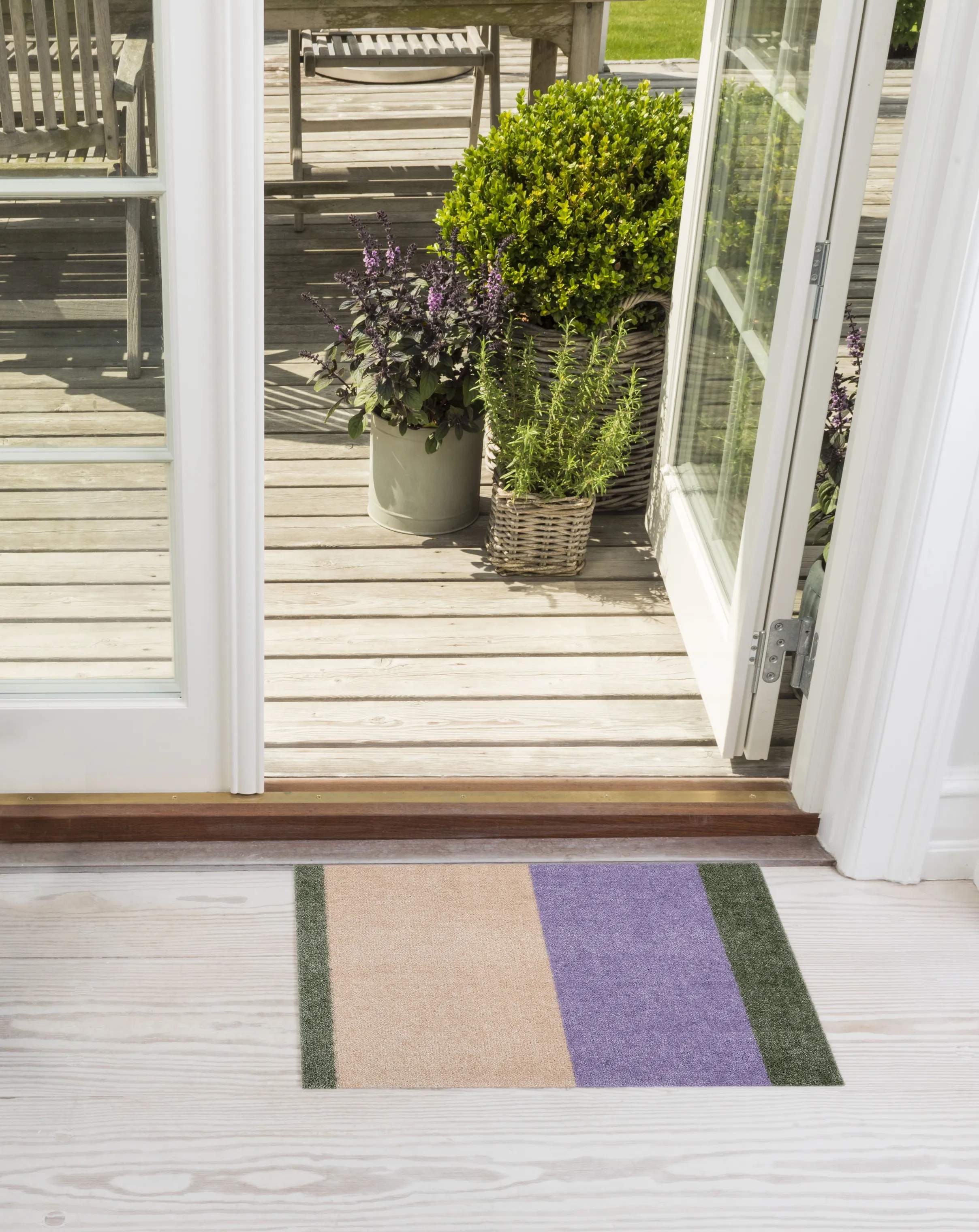 Tica Copenhagen Dørmåtter Stripes Horisontal Gulvmåtte i Lilla/Ivory/grøn, B40 x L60 cm, 6