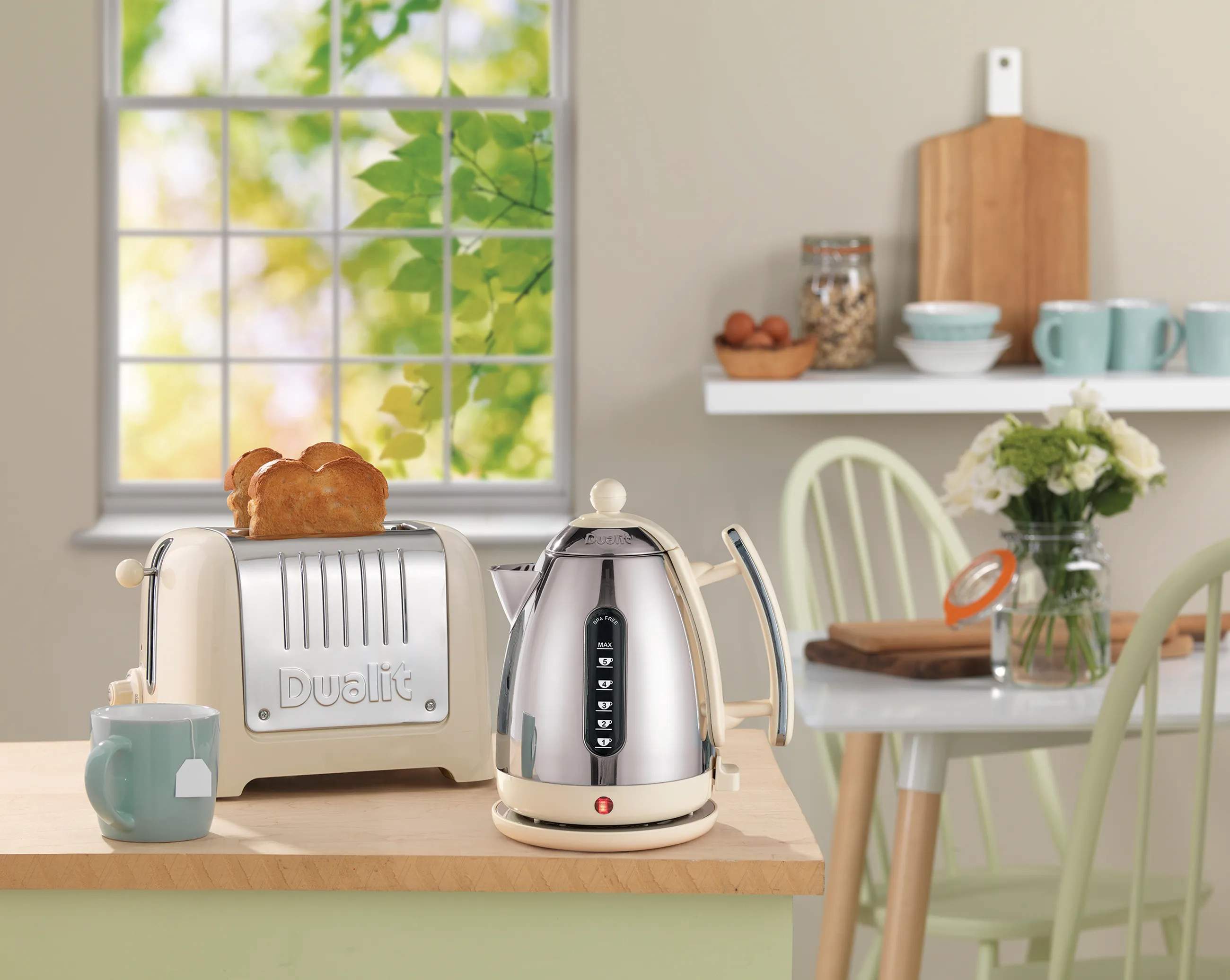 Dualit Elkedler Lite Elkedel i Beige, 1.5 L, 2