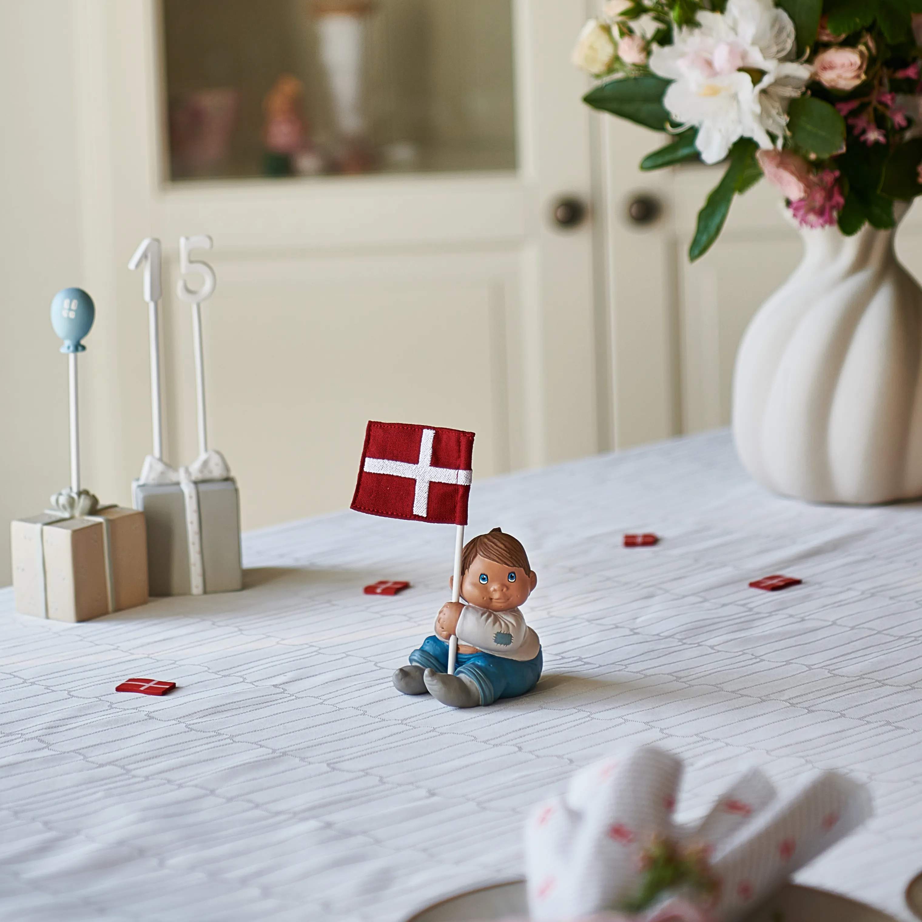 Klarborg Øvrige figurer Fødselsdagsdreng m. flag i Lyseblå, 3