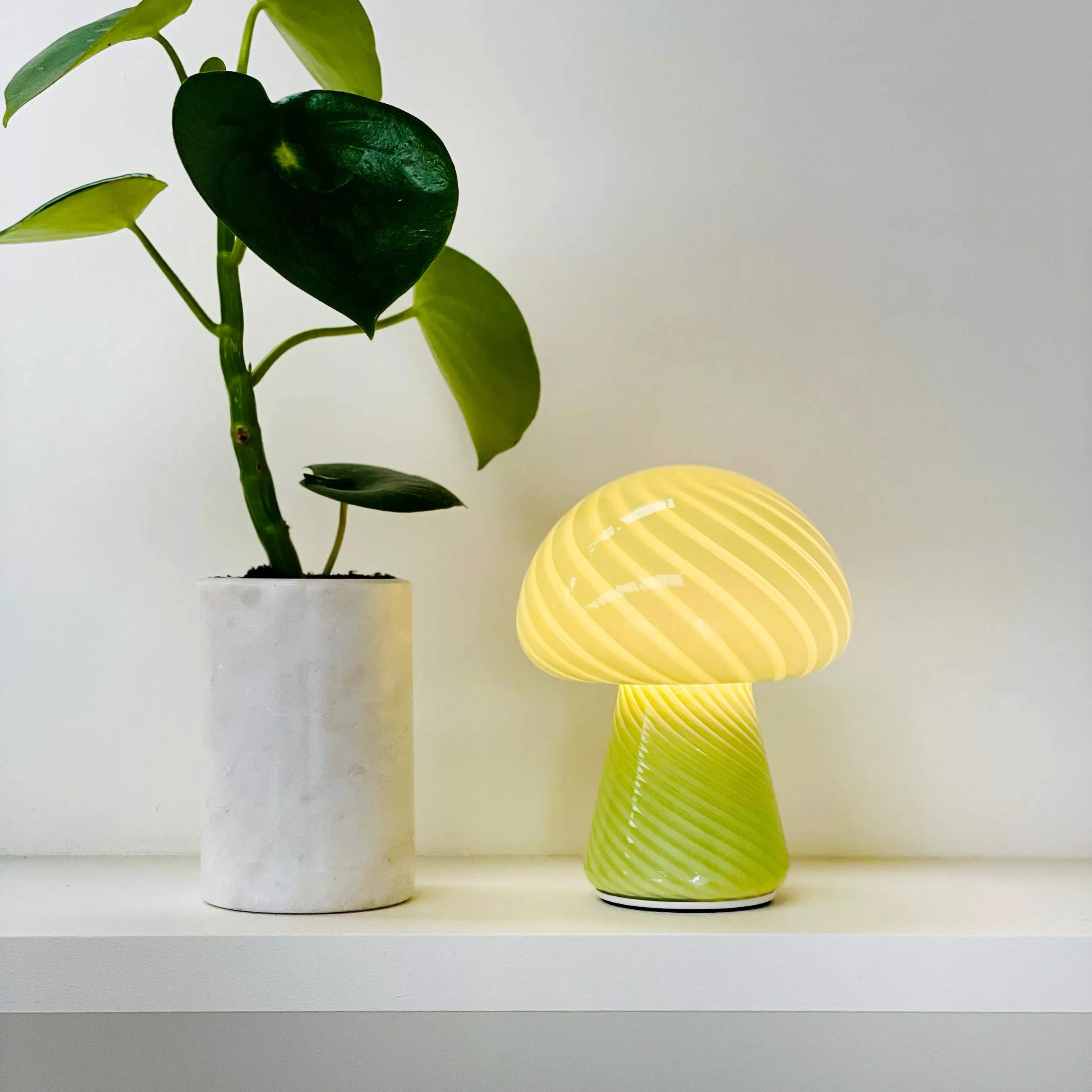 Dyberg Larsen Bordlamper Morkel Bordlampe i Grøn, 2