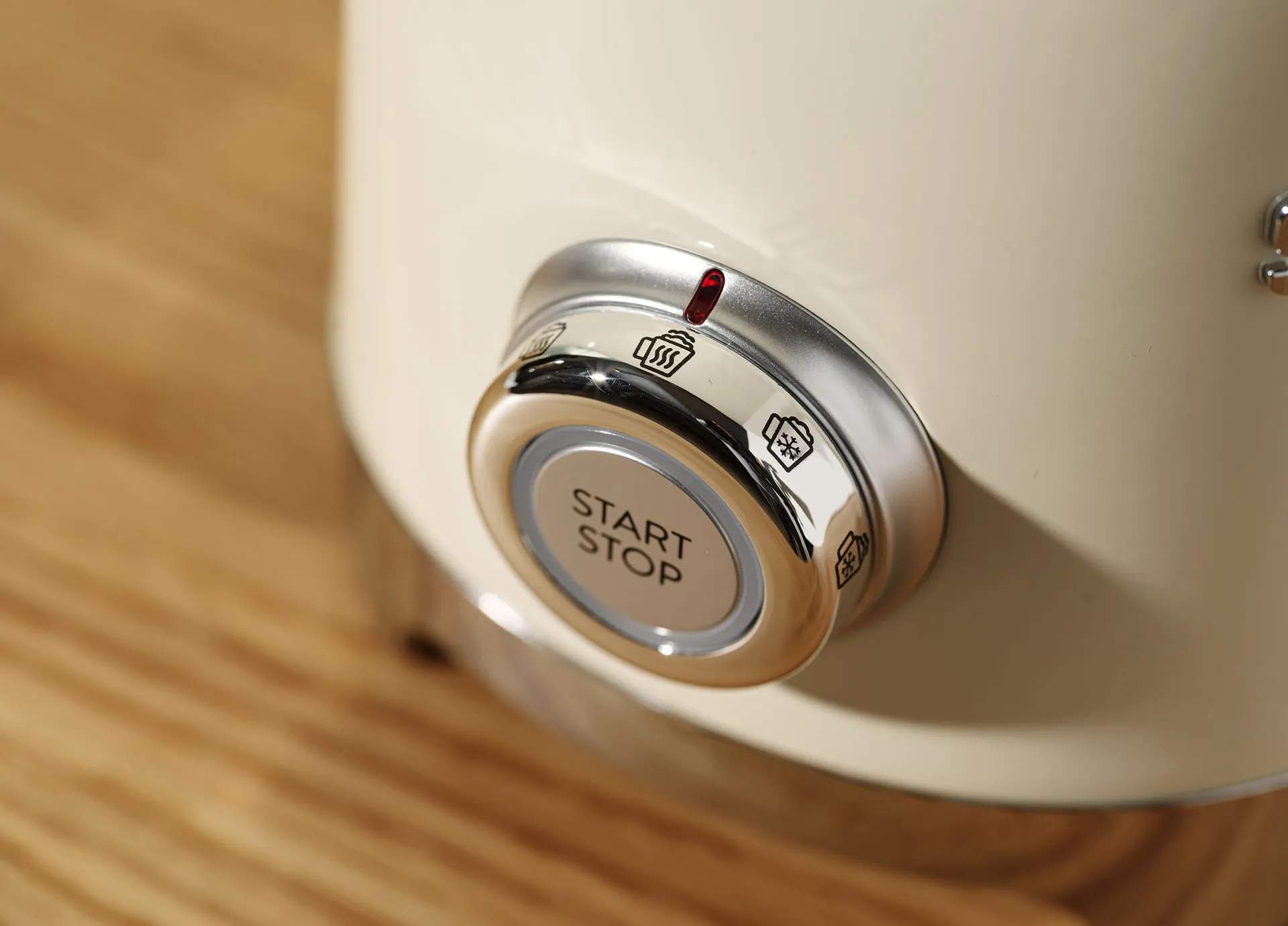 Smeg Mælkeskummere 50's style Mælkeskummer i Creme, 2