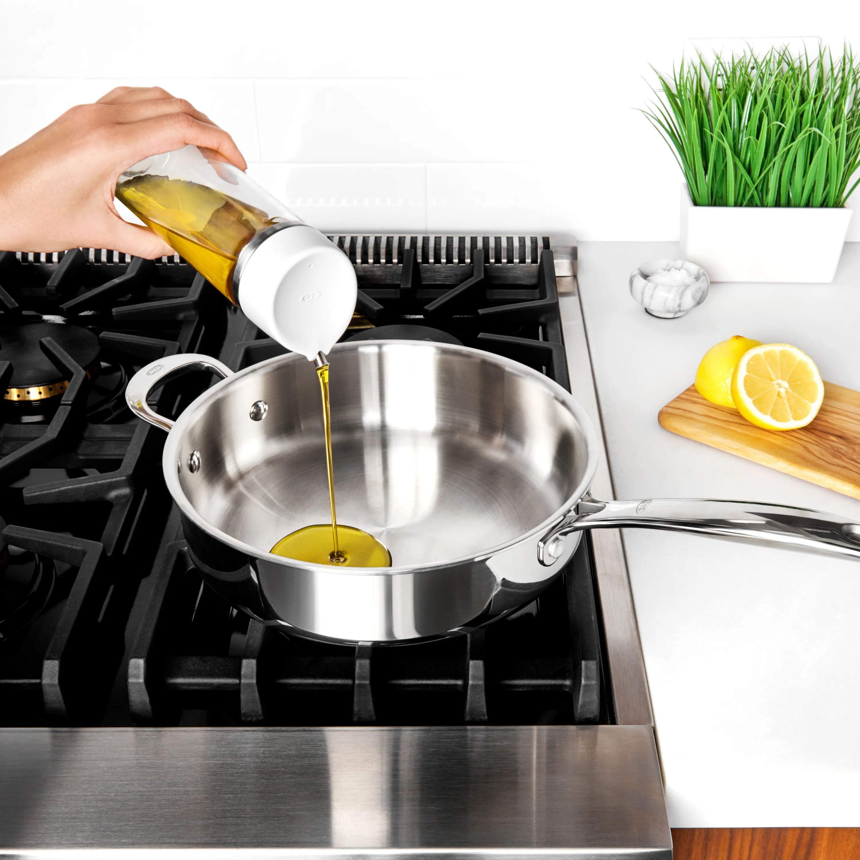 OXO Olie- og eddikeflasker Good Grips Oliedispenser i Klar, 355 ml, 4