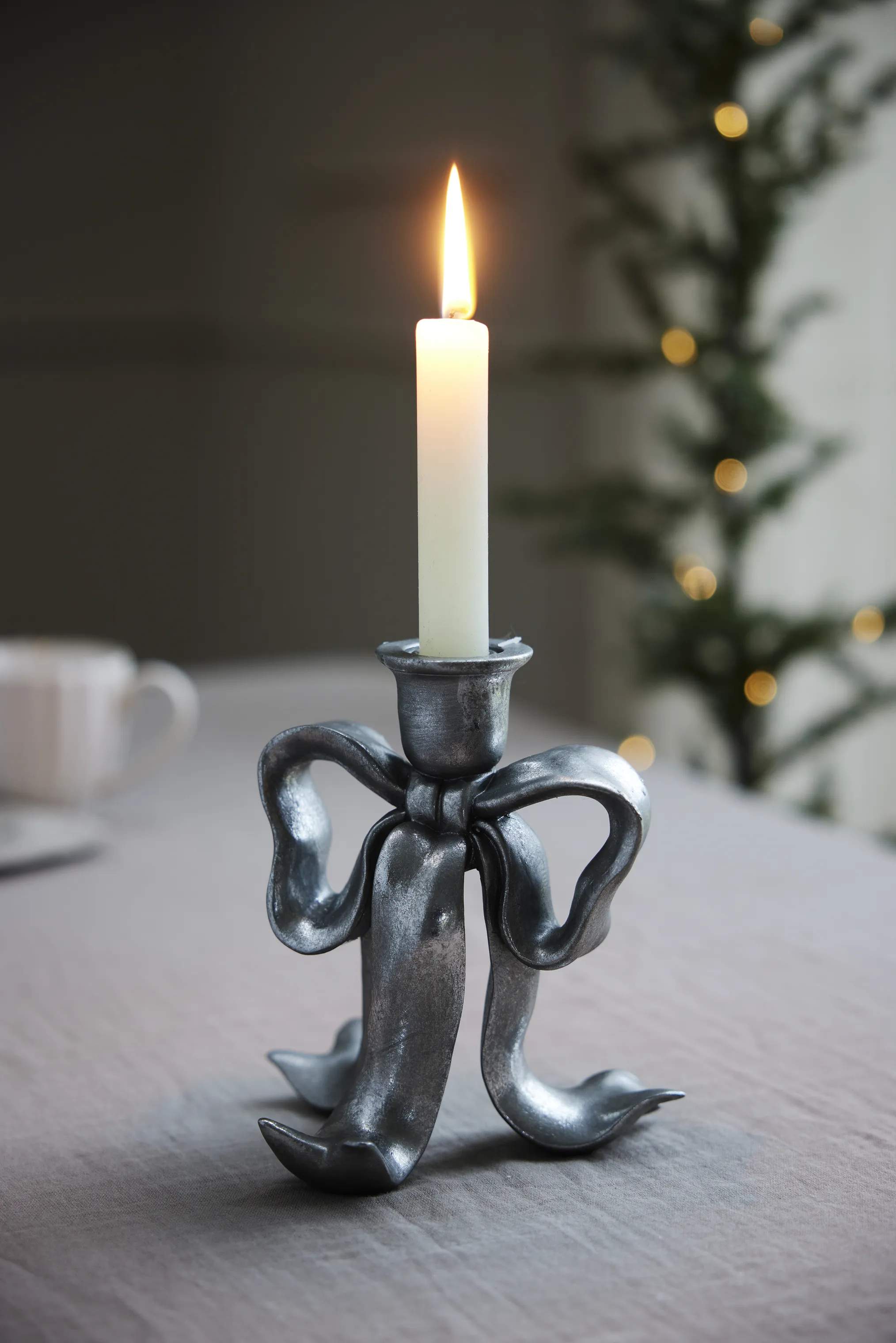 Lene Bjerre Kronelysestage Serafina Lysestage i antik sølv, 19,7 cm, 2