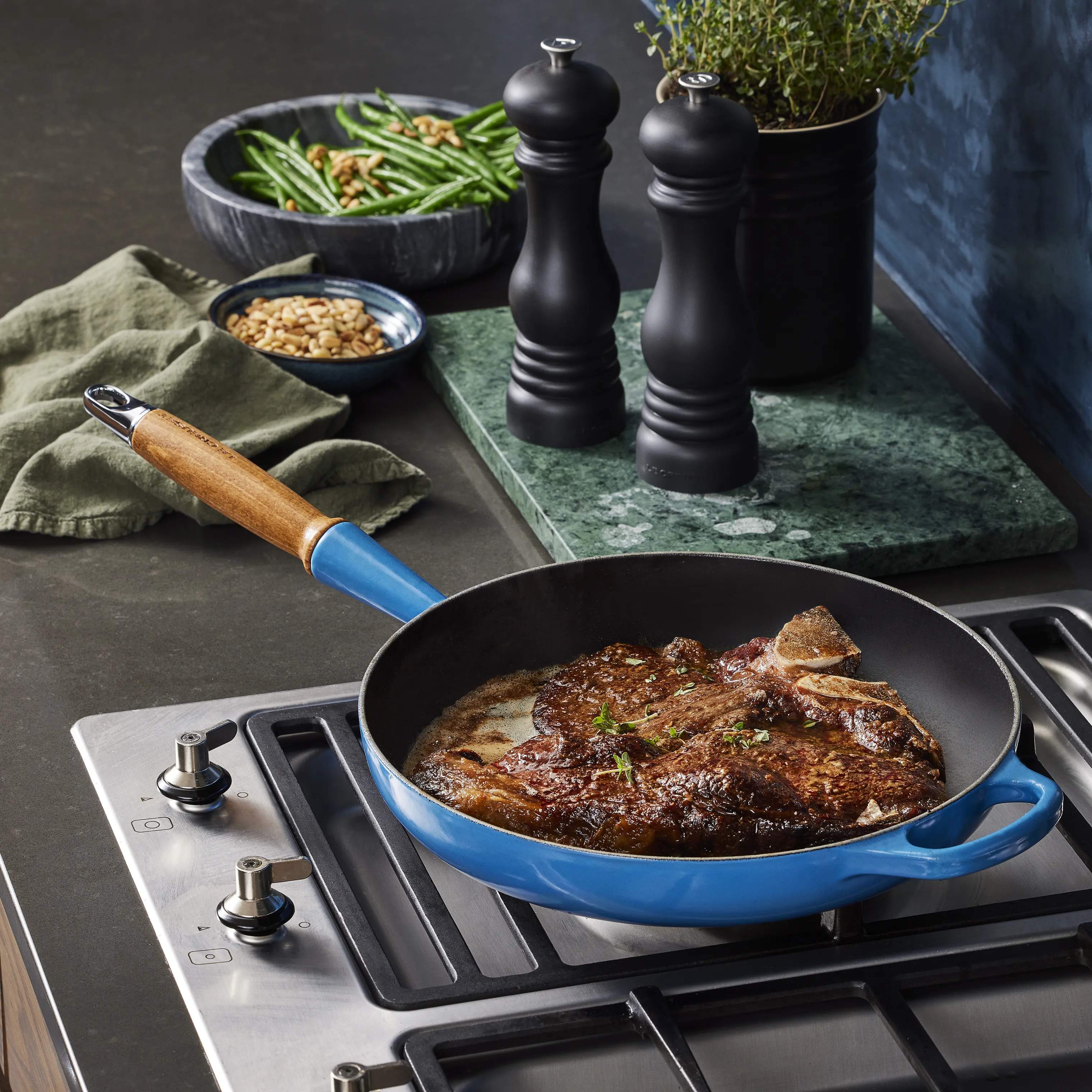 Le Creuset Peberkværne Peberkværn i matt sort, 21 cm, 2