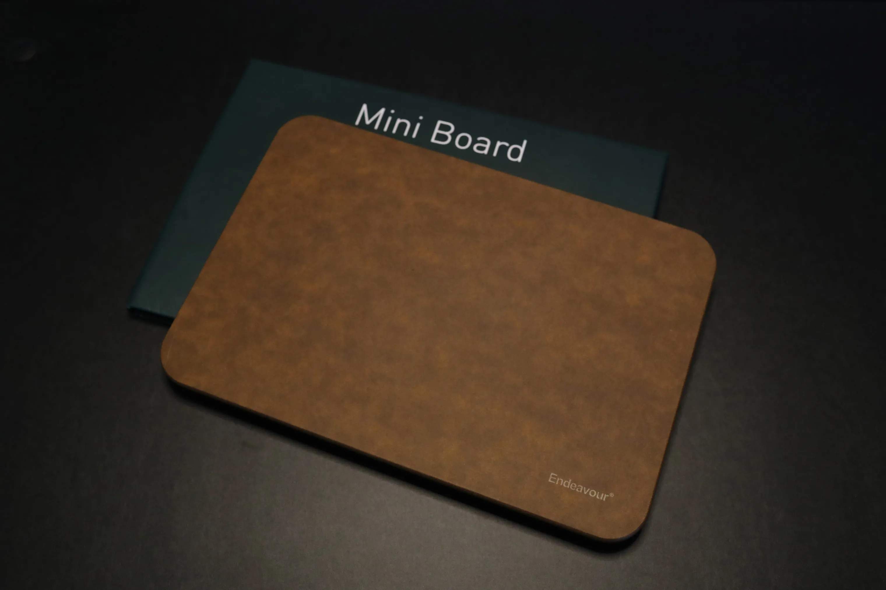 Endeavour Skærebrætter Mini Board Skærebræt i B25 x L17 cm, 3