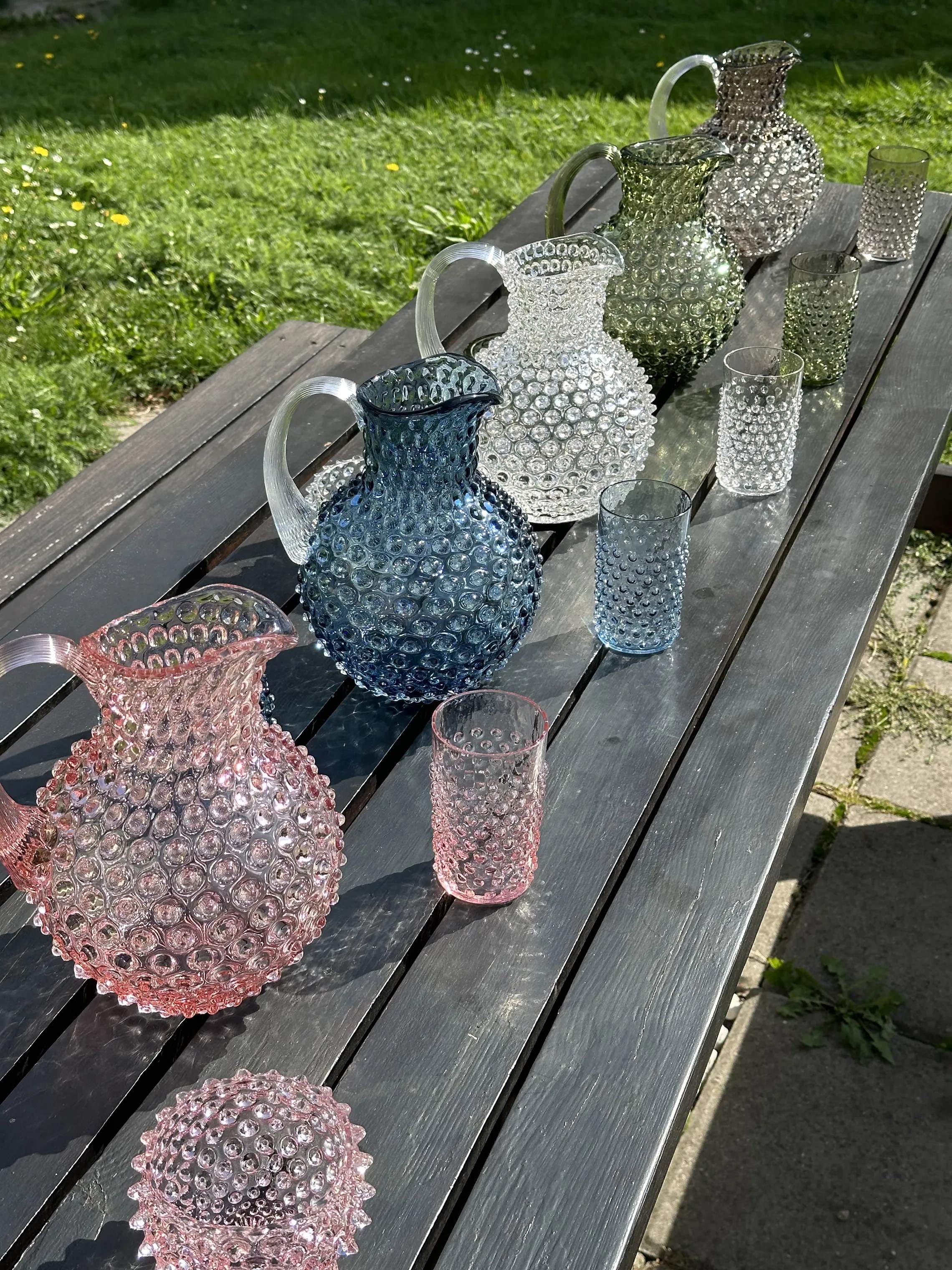 Anna von Lipa Serveringskander Paris Hobnail Serveringskande i Rosa, 2 L, 2