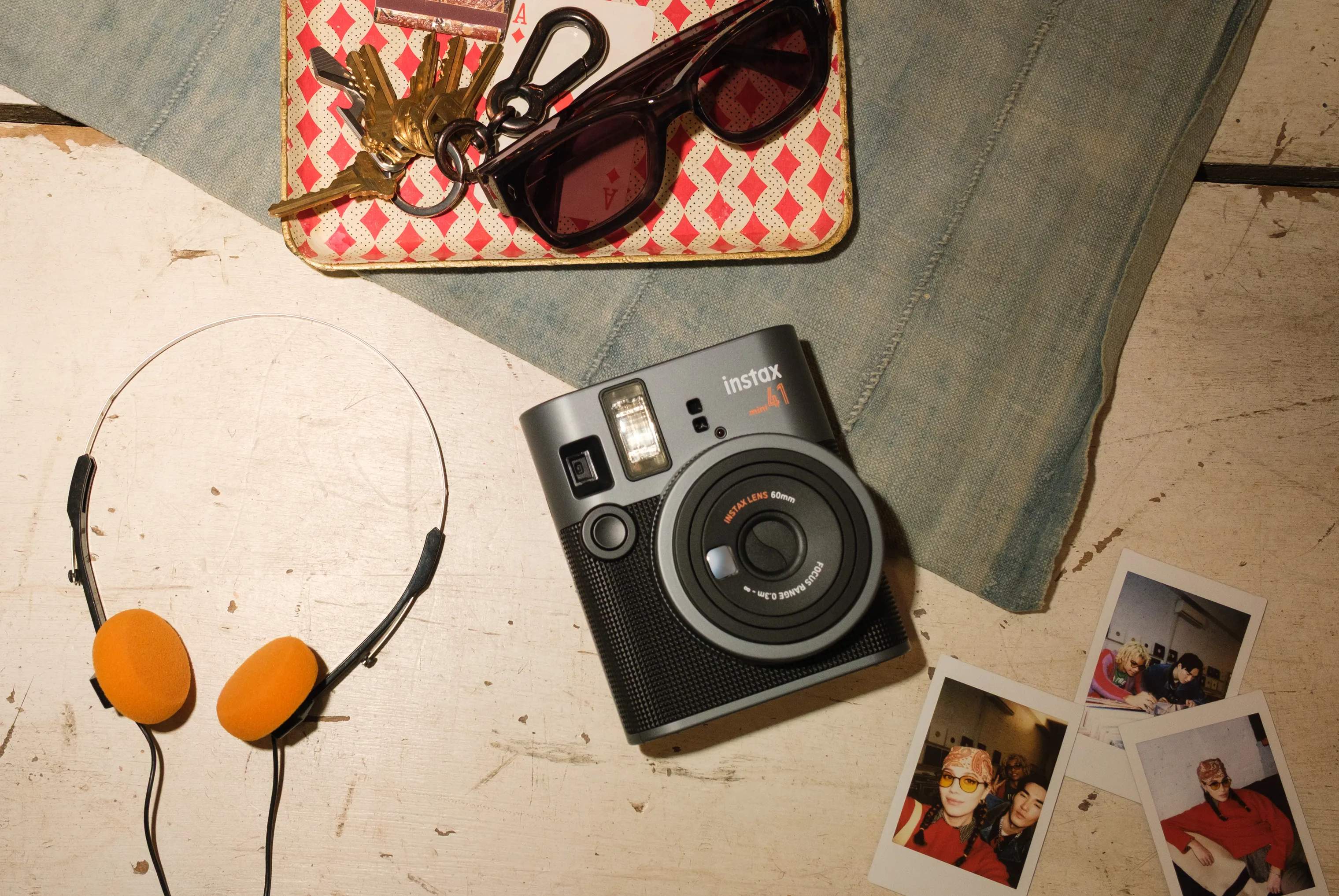 INSTAX Øvrig udeleg Polaroid Kamera i Sort, 4