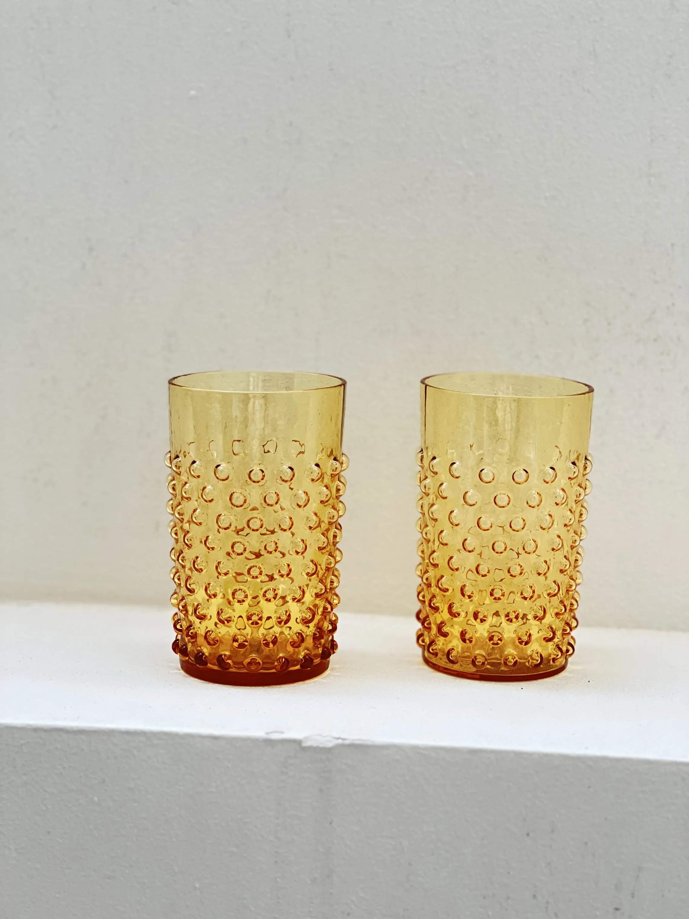 Anna von Lipa Vandglas Hobnail Vandglas i Amber, 2