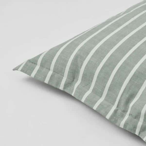 Broste Copenhagen Pyntepudebetræk Marta Pudebetræk i Agave Green/Light Beige, 2
