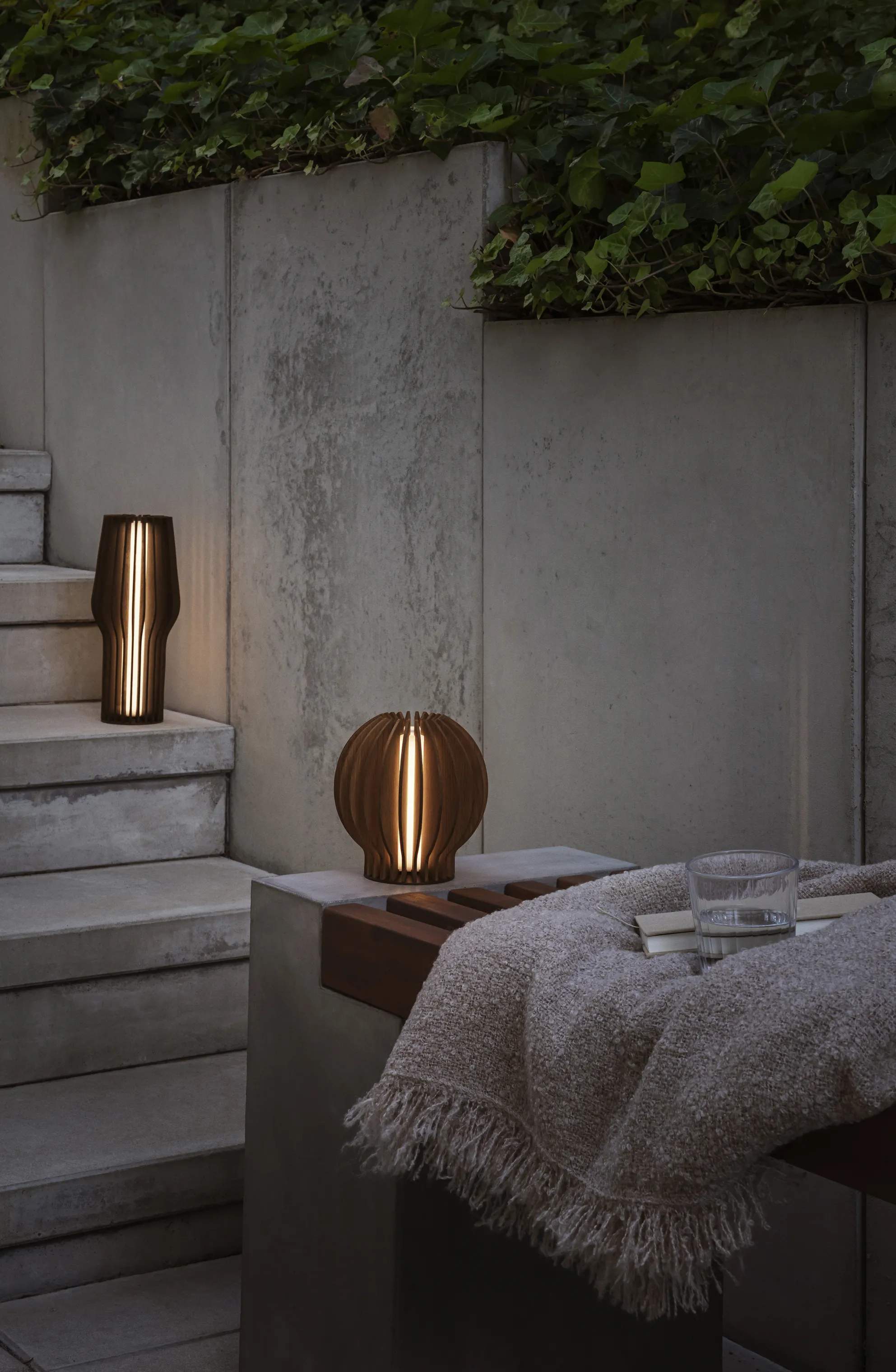 Eva Solo Bordlamper Radiant LED Lampe i Smoked oak, 3