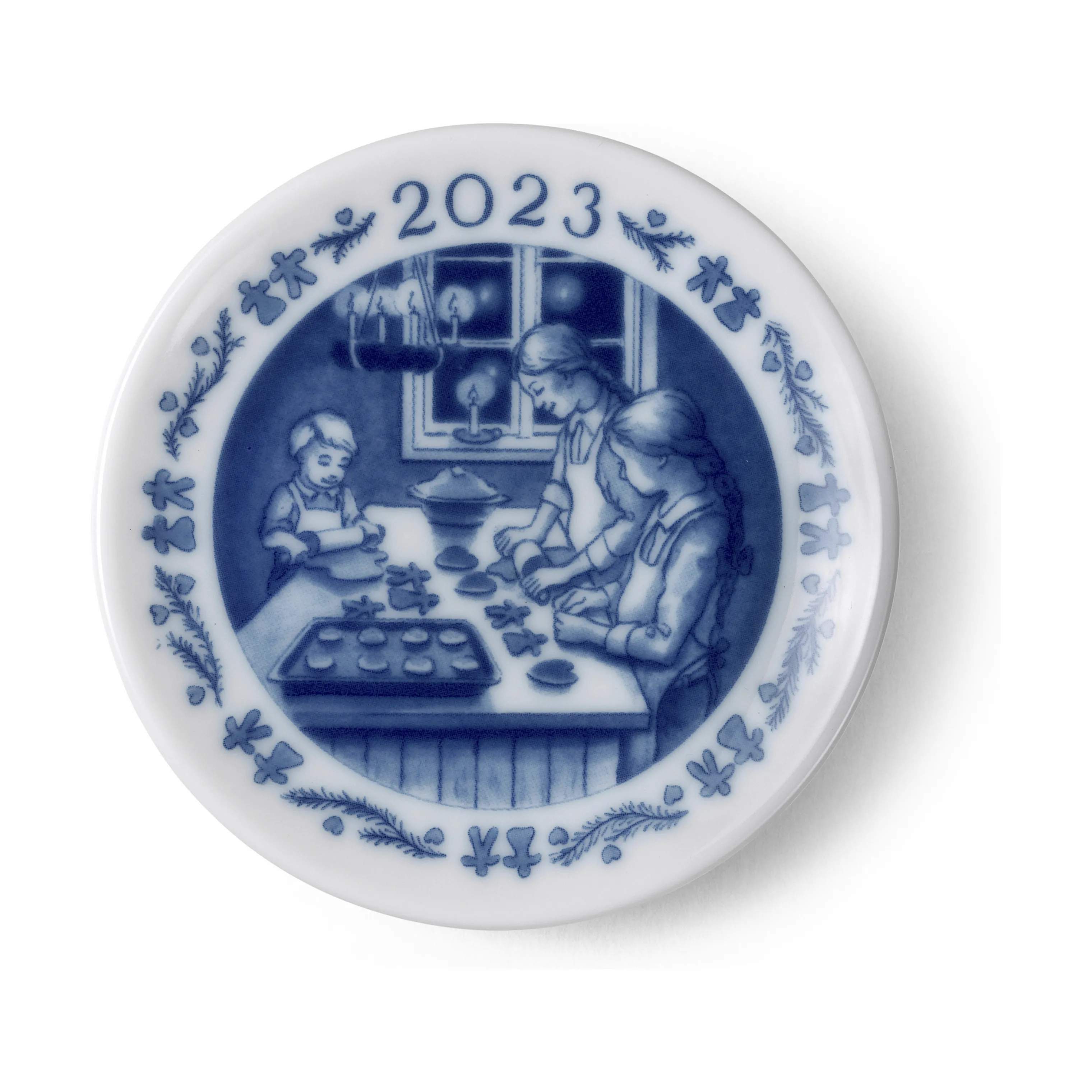 Royal Copenhagen Platter Juleplakette 2023 - Julebag i Hvid/blå, 1
