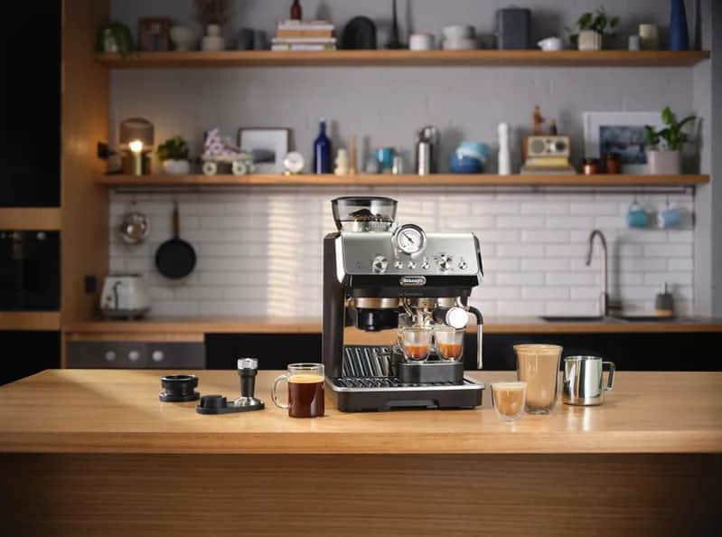 DeLonghi Espressomaskiner La Specialista Arte Espressomaskine EC9155 i Sølvfarvet/sort, 2
