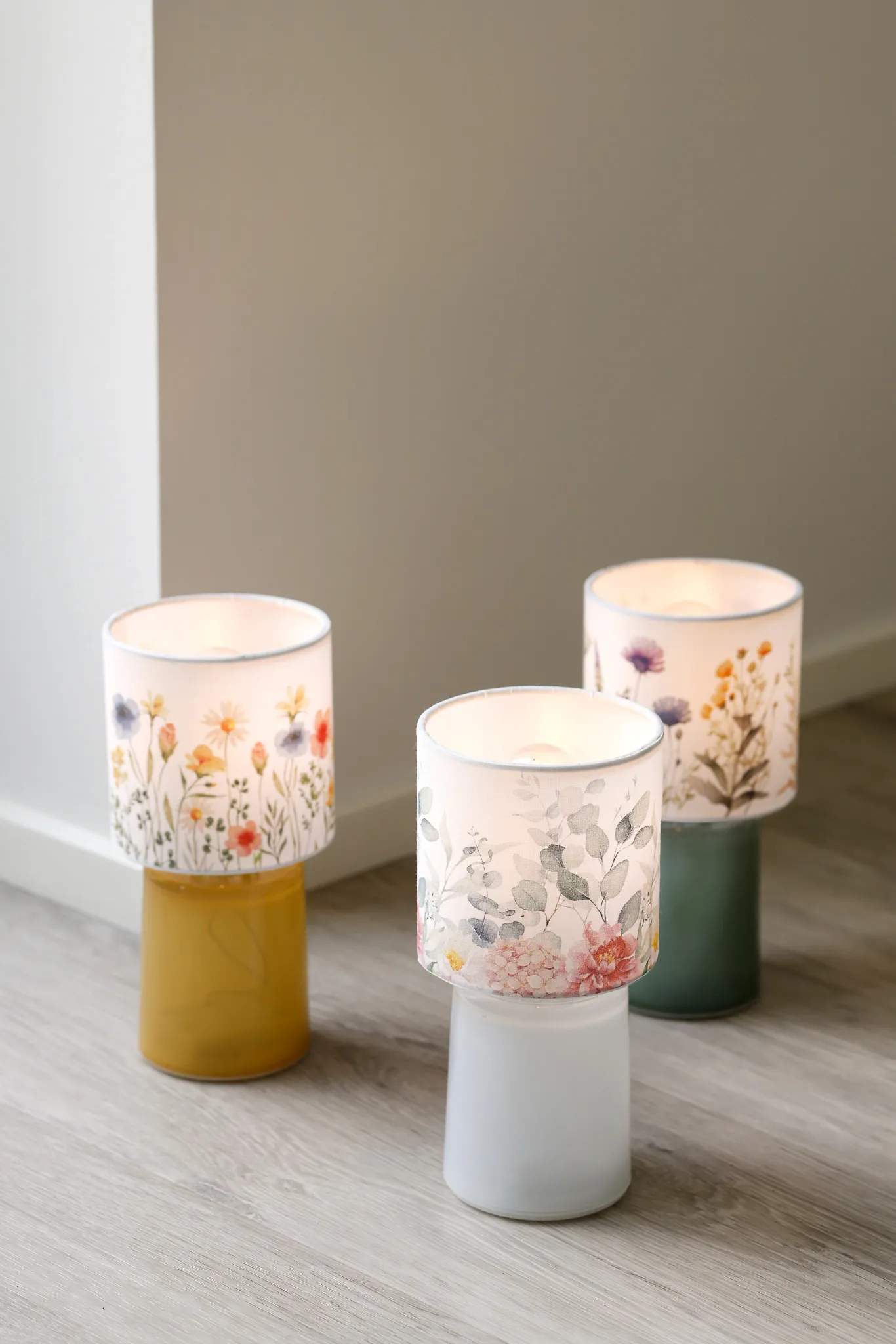 CASA Living Bordlamper Bordlampe i Hvid, 2