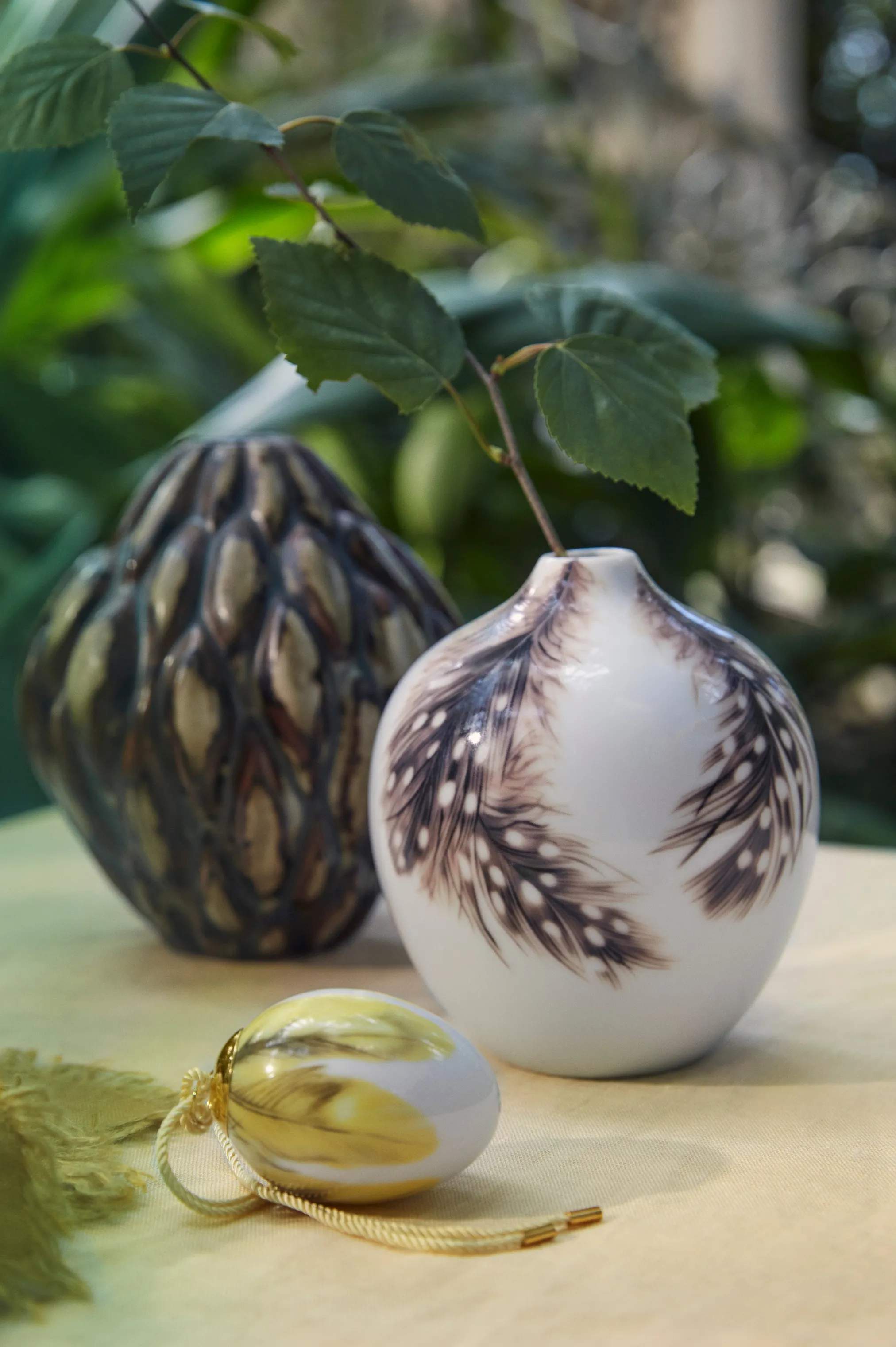 Royal Copenhagen Vaser Forårskollektion Vase - Perlehøne i Hvid/brun, 2
