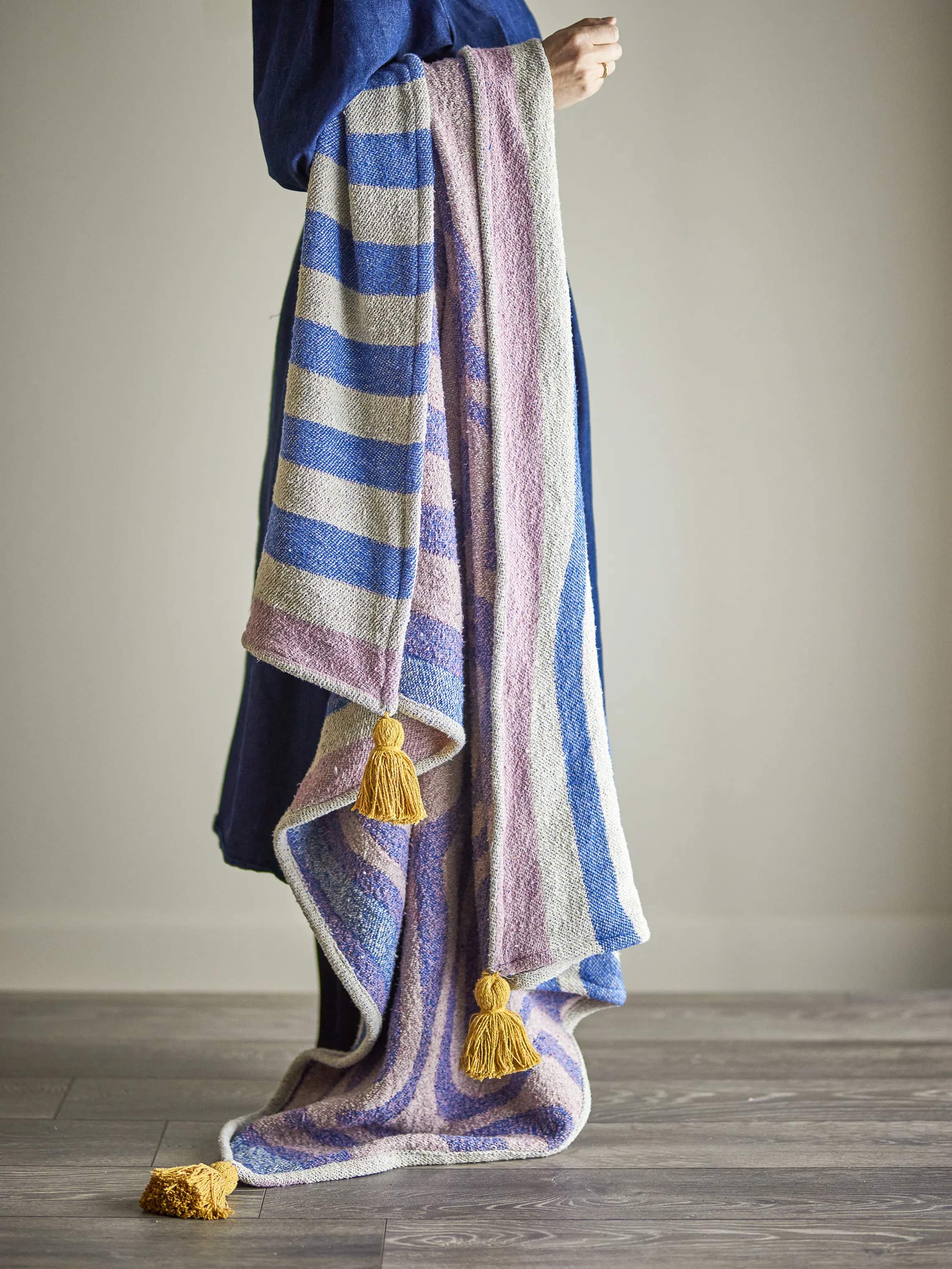 Bloomingville Plaider Arlie Plaid i Blå, 3