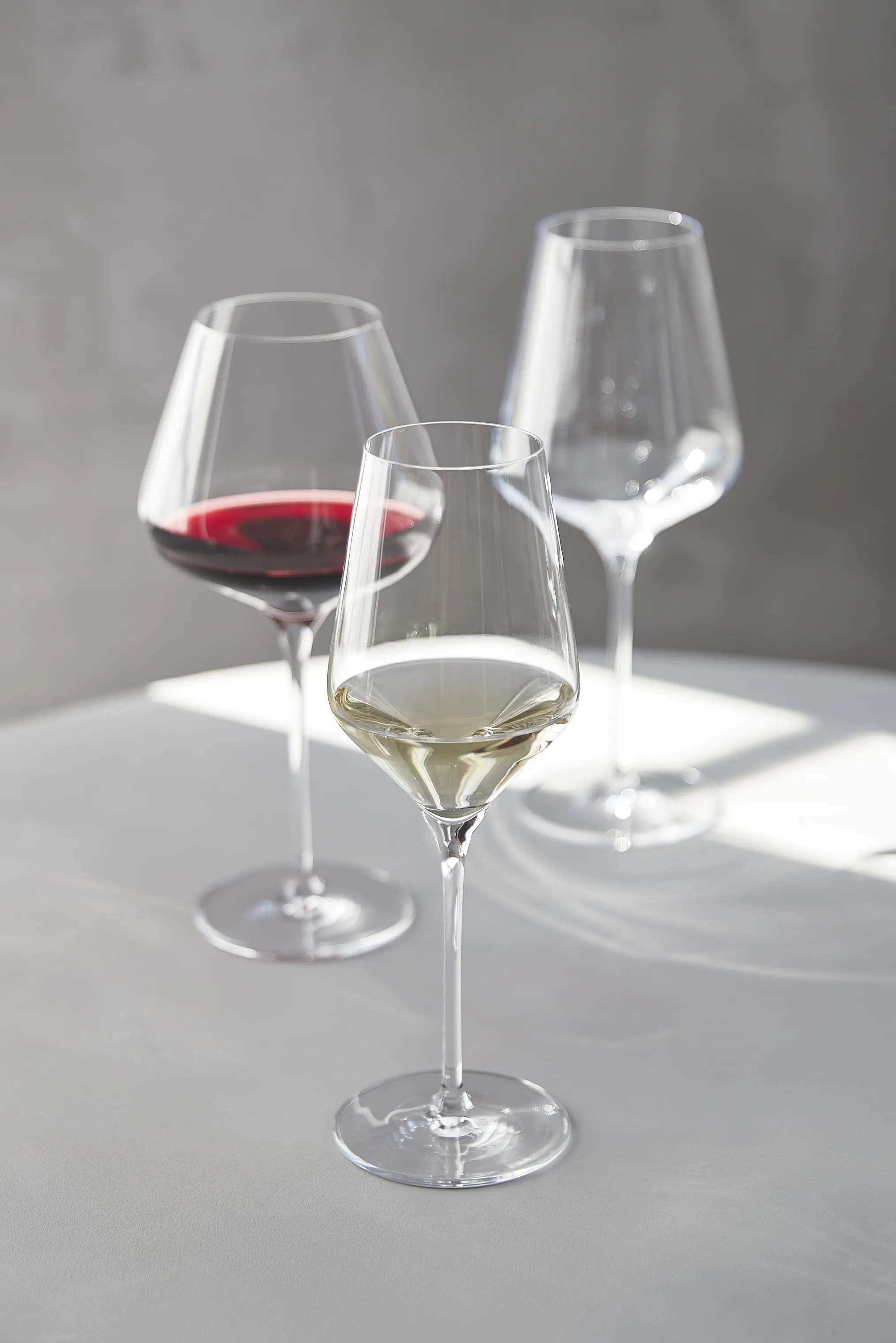 Aida Hvidvinsglas Connoisseur Extravagant Hvidvinsglas - 4 stk. i Klar, 2