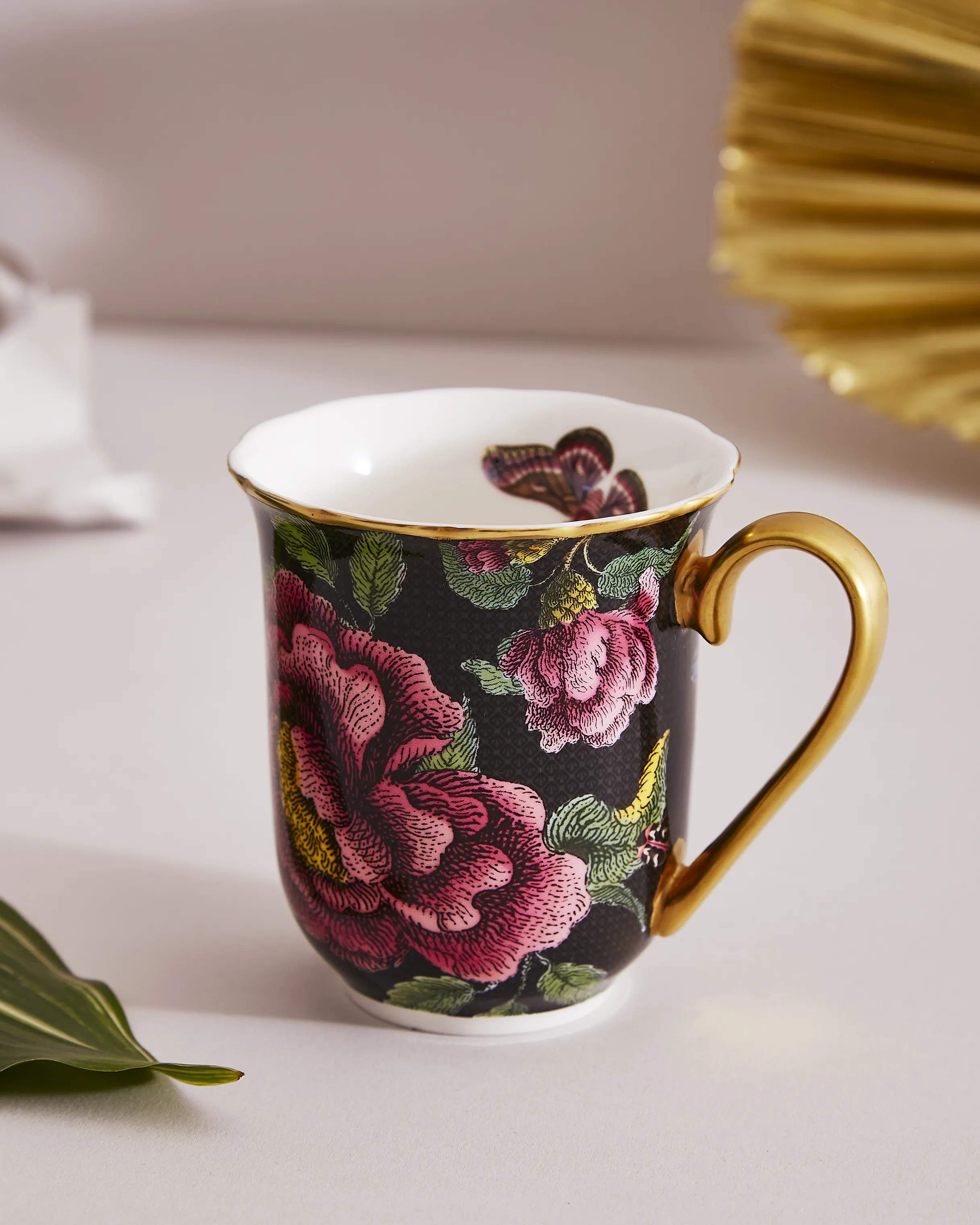 Spode Krus og kopper med hank Creatures Of Curiosity Krus i sort/Lyserød/guld, 3