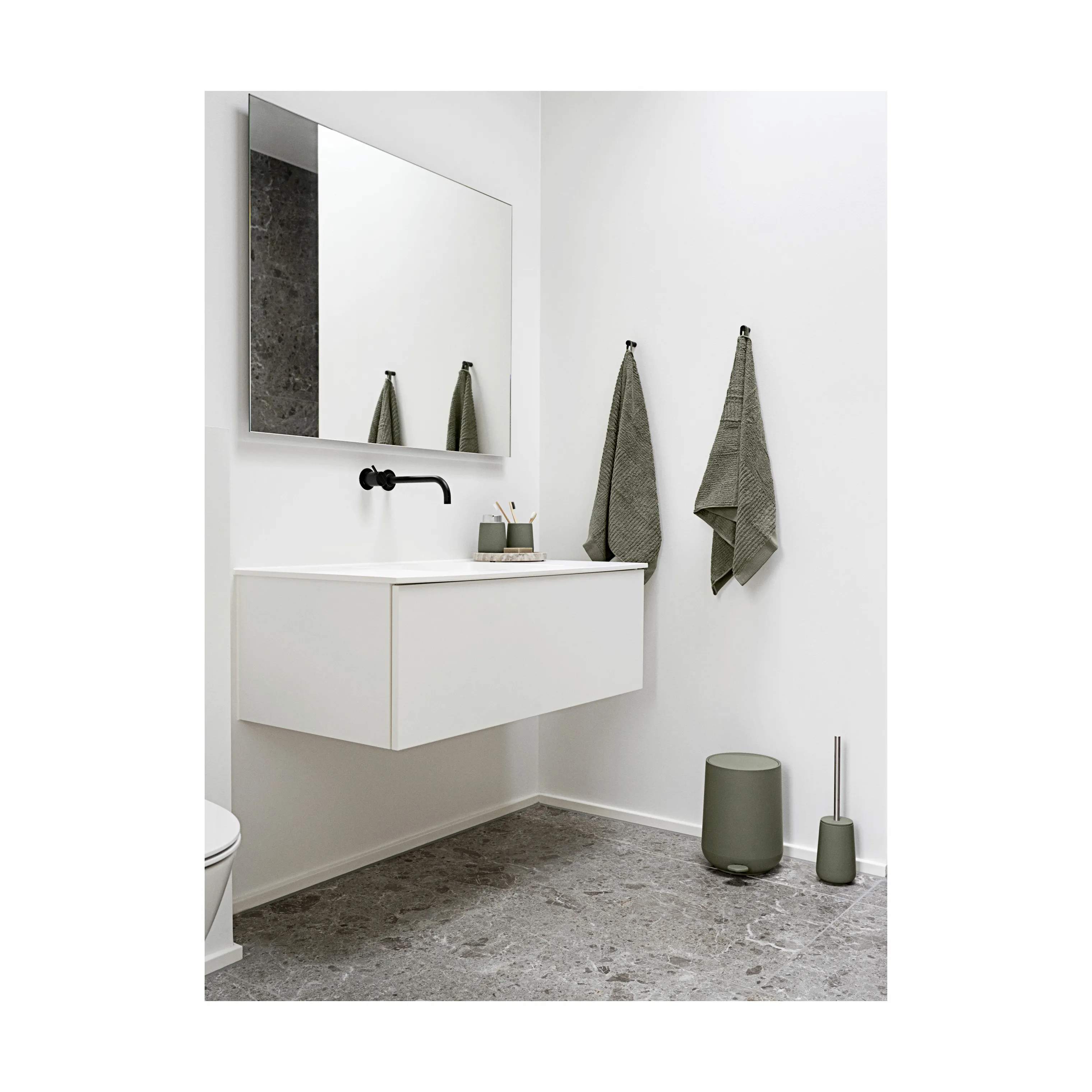 Zone Toiletbørster Nova Toiletbørste i Olive green, 37 cm, 2