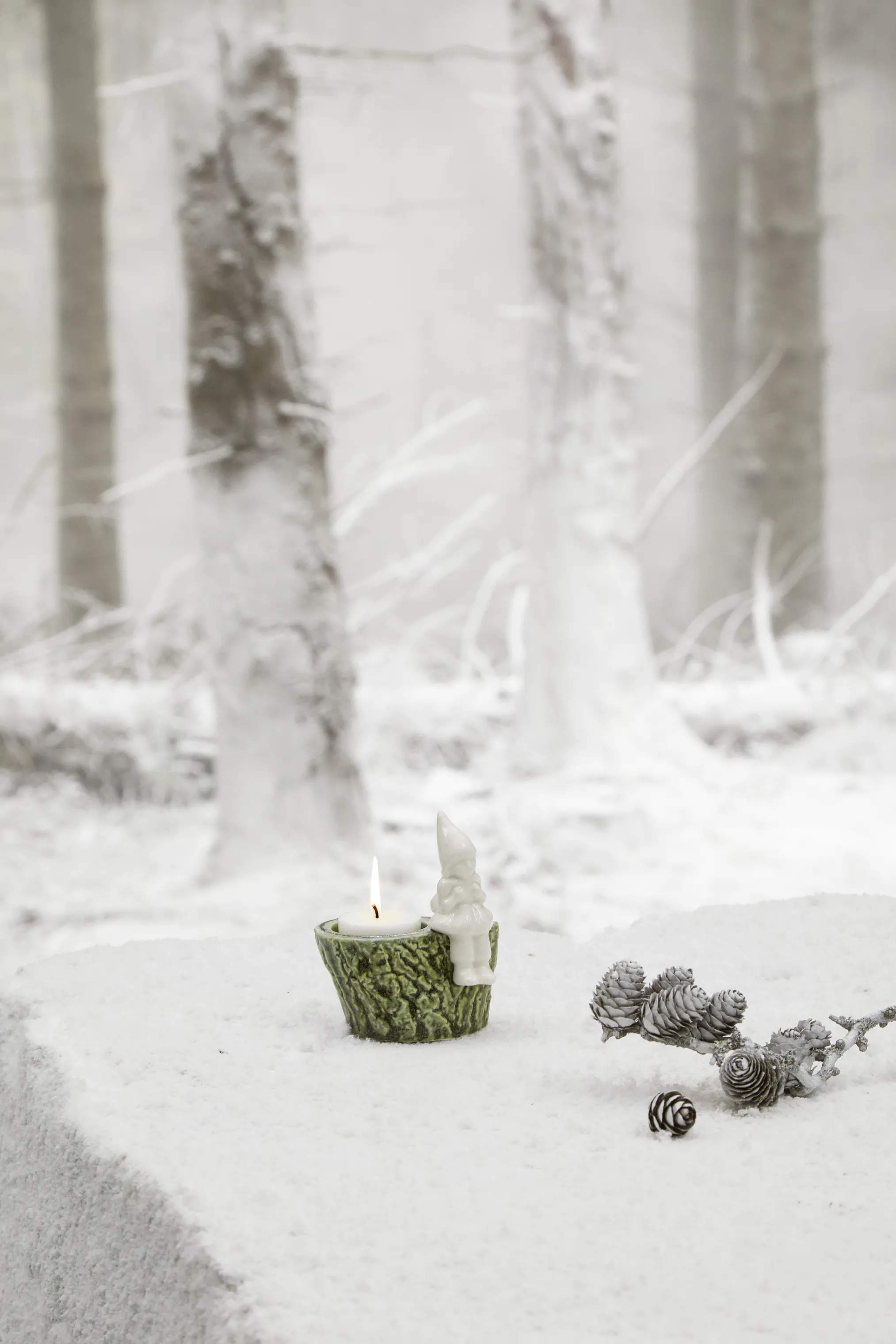Kähler Kronelysestage Christmas Tales Lysestage - Julepause i Hvid, 2