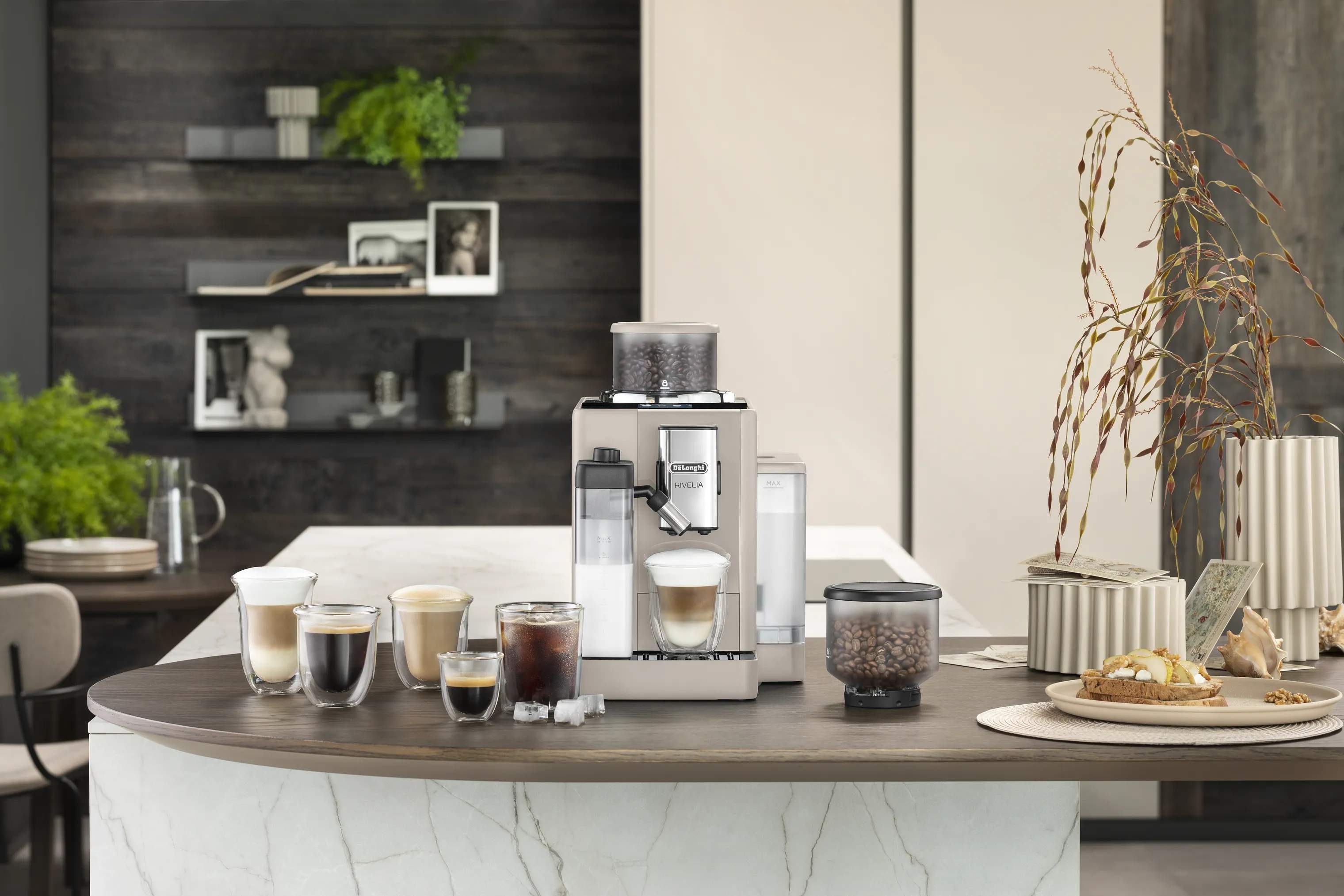 DeLonghi Espressomaskiner Rivelia EXAM440.55.BG i Beige, 2