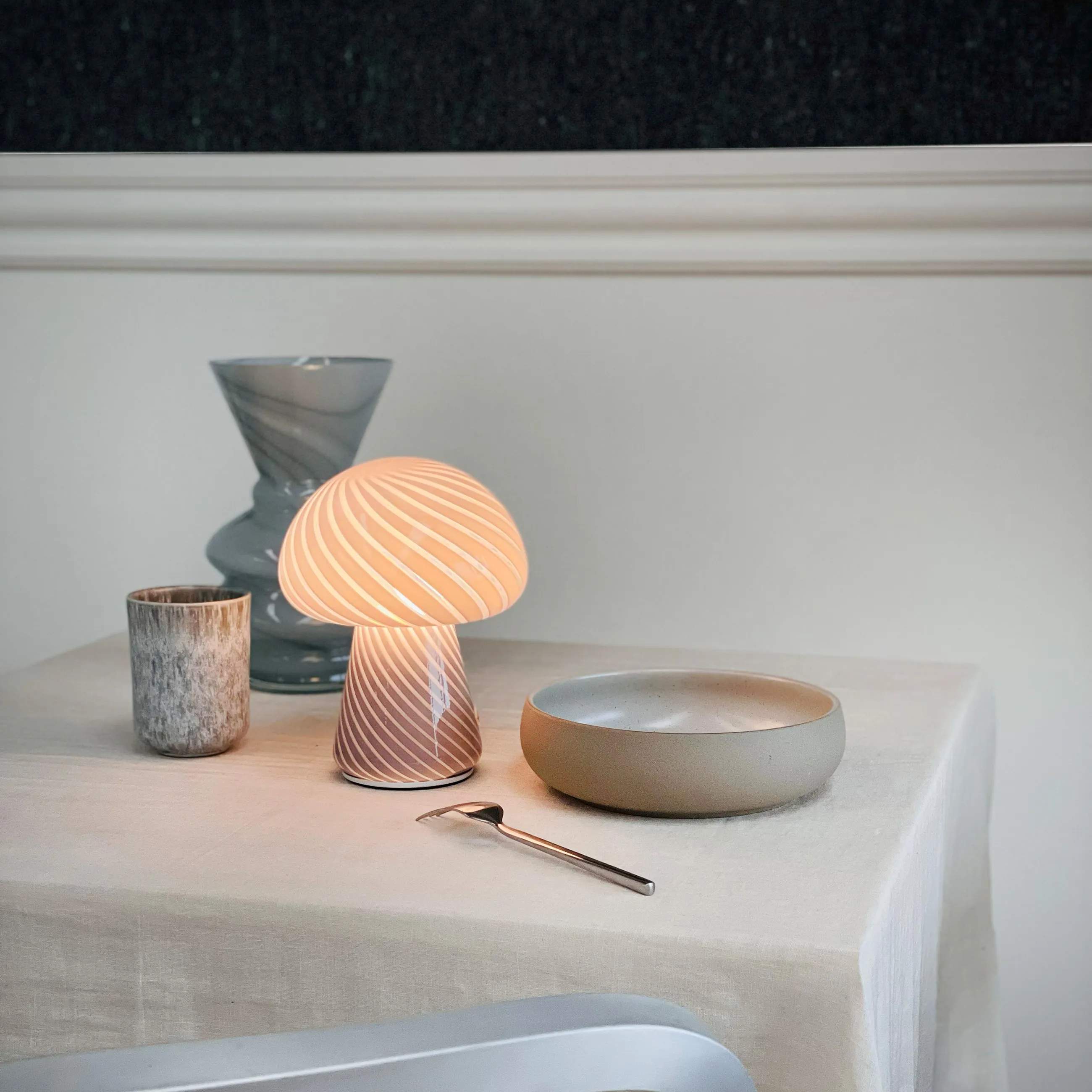 Dyberg Larsen Bordlamper Morkel Bordlampe i Grå, 2