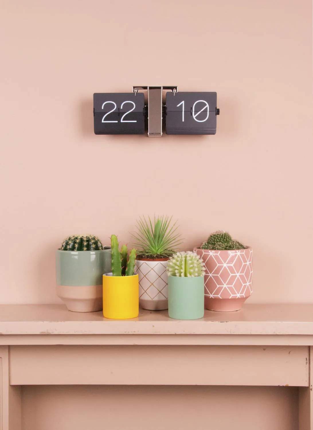 Karlsson Bordure Flip Clock No Case Flip No Case Bordur i Sort, 4