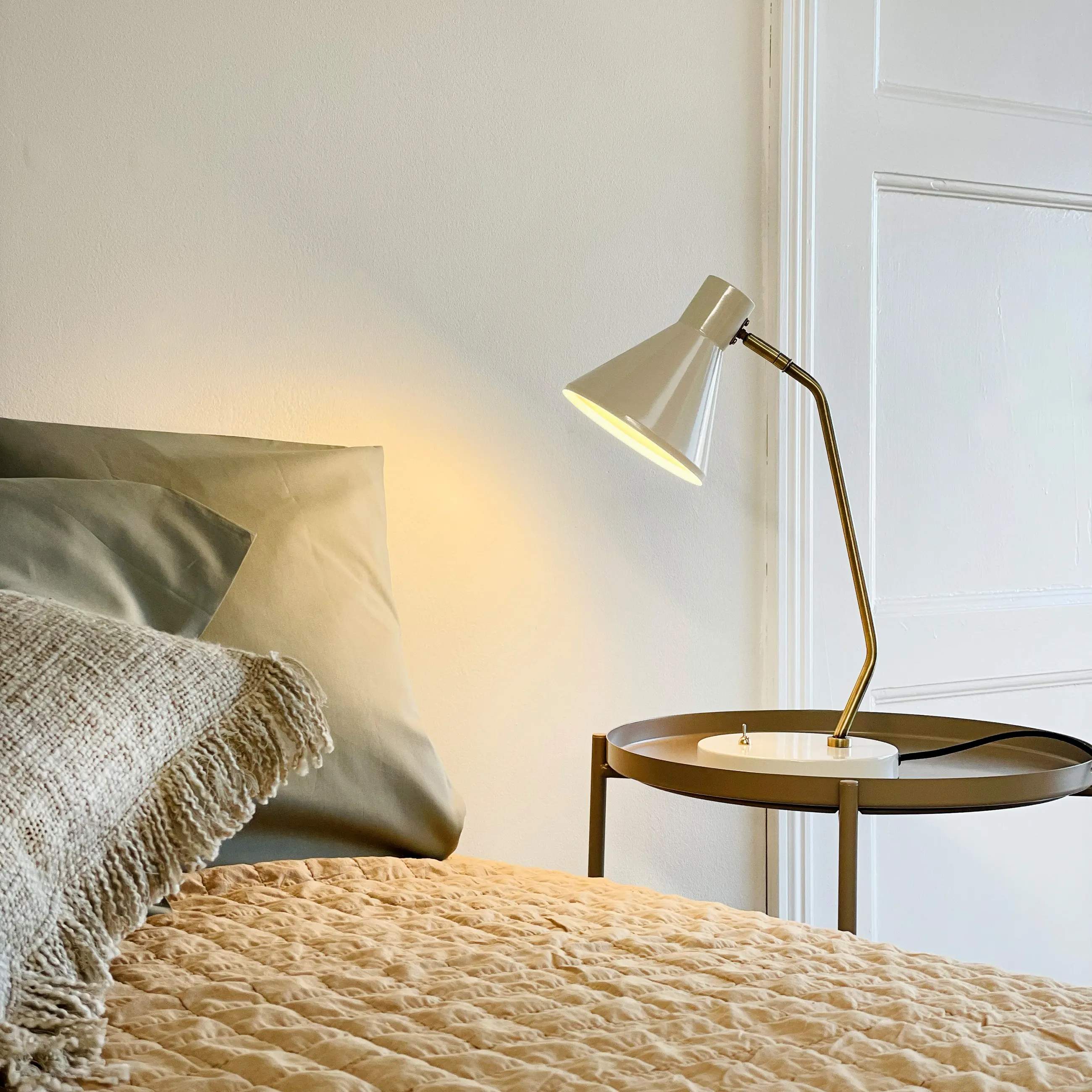 Dyberg Larsen Bordlamper Sleep Bordlampe i Hvid, 2