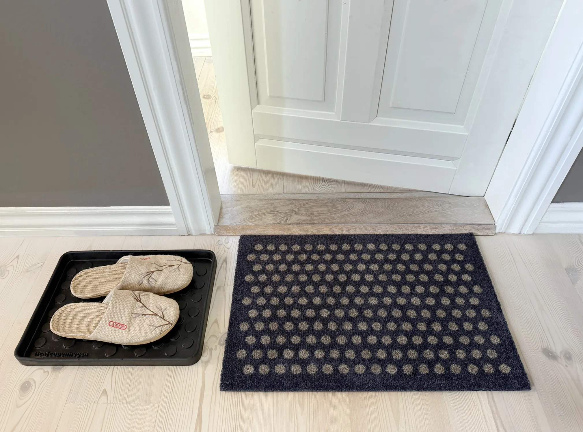 Tica Copenhagen Dørmåtter Dot Dørmåtte i B60 x L40 cm, 2