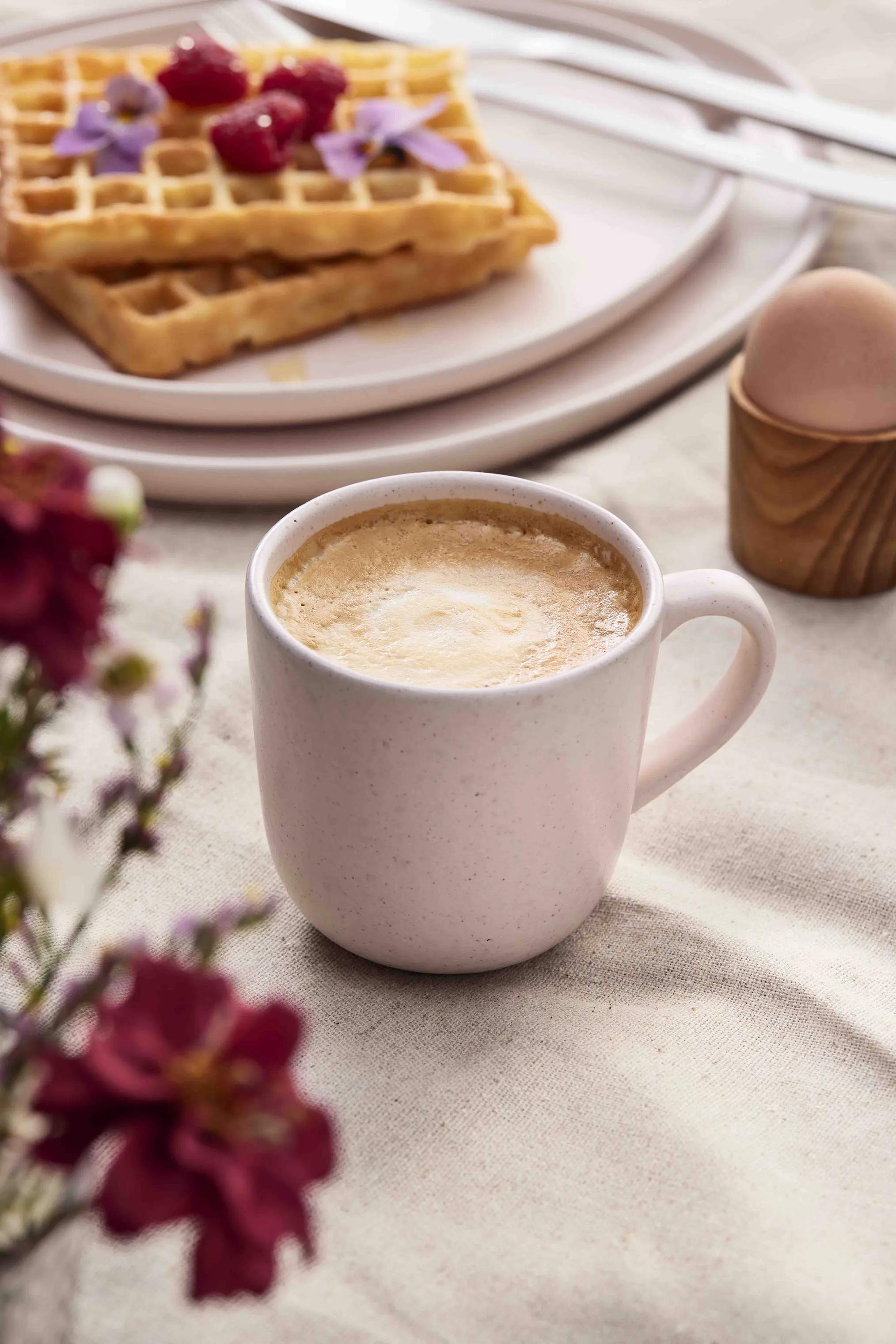RAW by Aida Krus og kopper med hank Kaffekop i Nordic Nude, 3