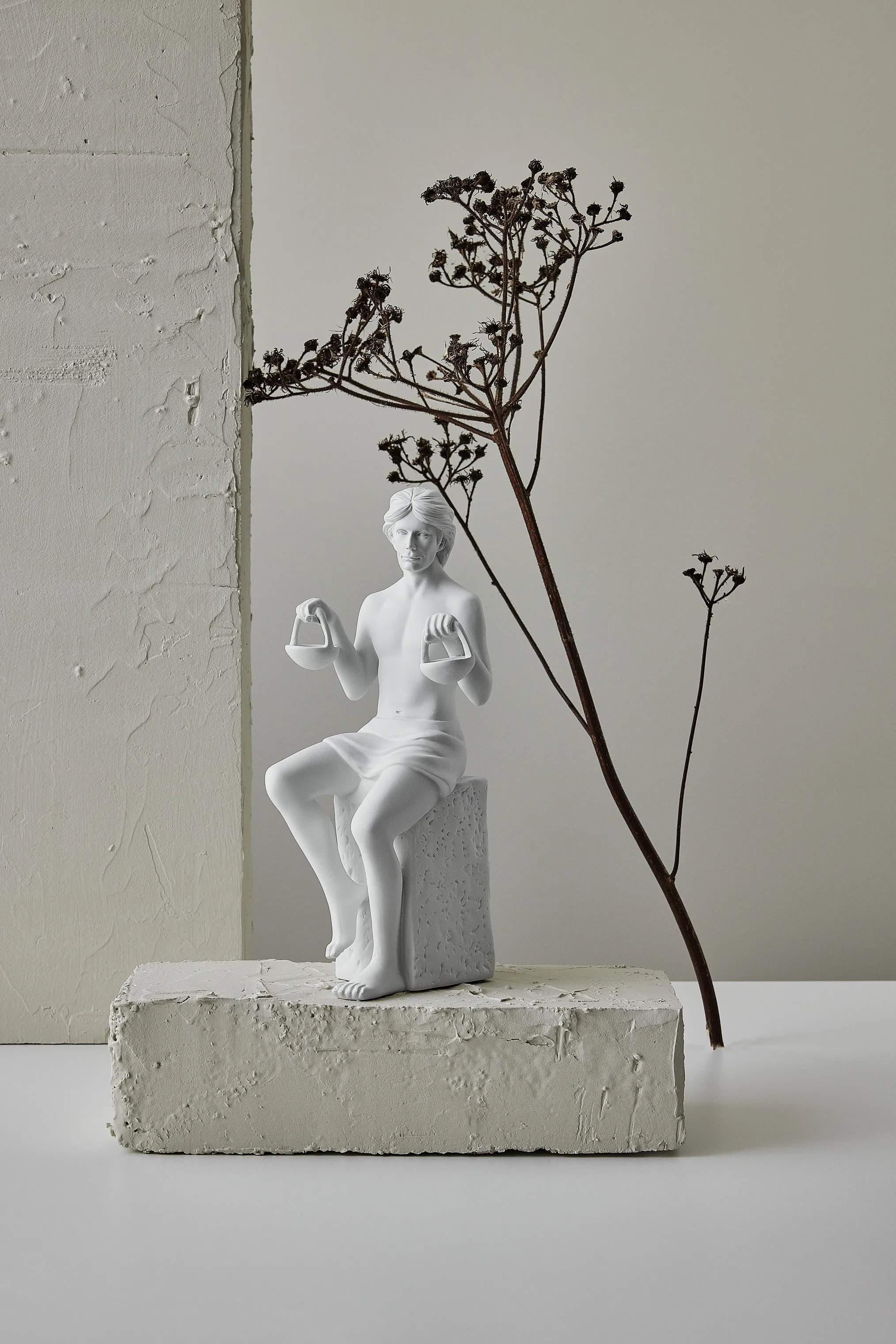 Christel Marott Stjernetegnsfigurer Christel Stjernetegn - Vægt i Mand, Vægt, 2