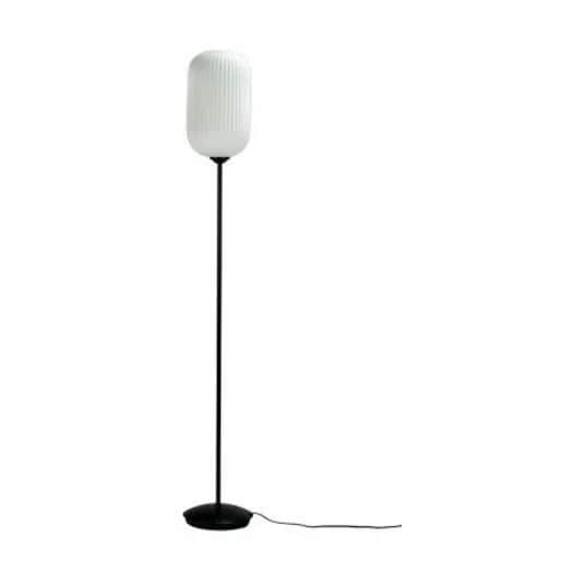 Dyberg Larsen Gulvlamper Riflet Gulvlampe i Opal/sort, 1