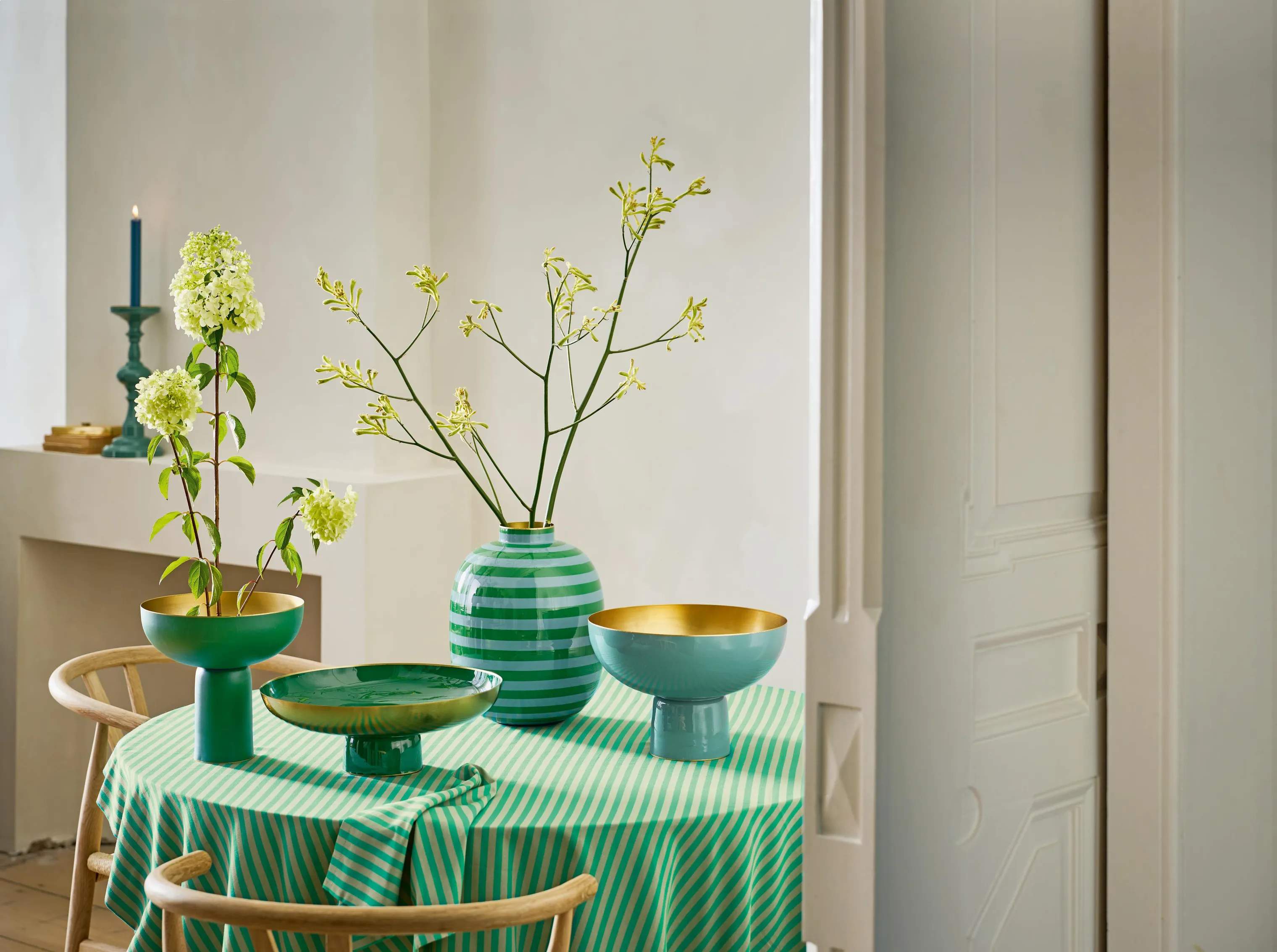 PIP Studio Serveringsskåle Home Decor Lily & Lotus Skål på fod i Green, 2