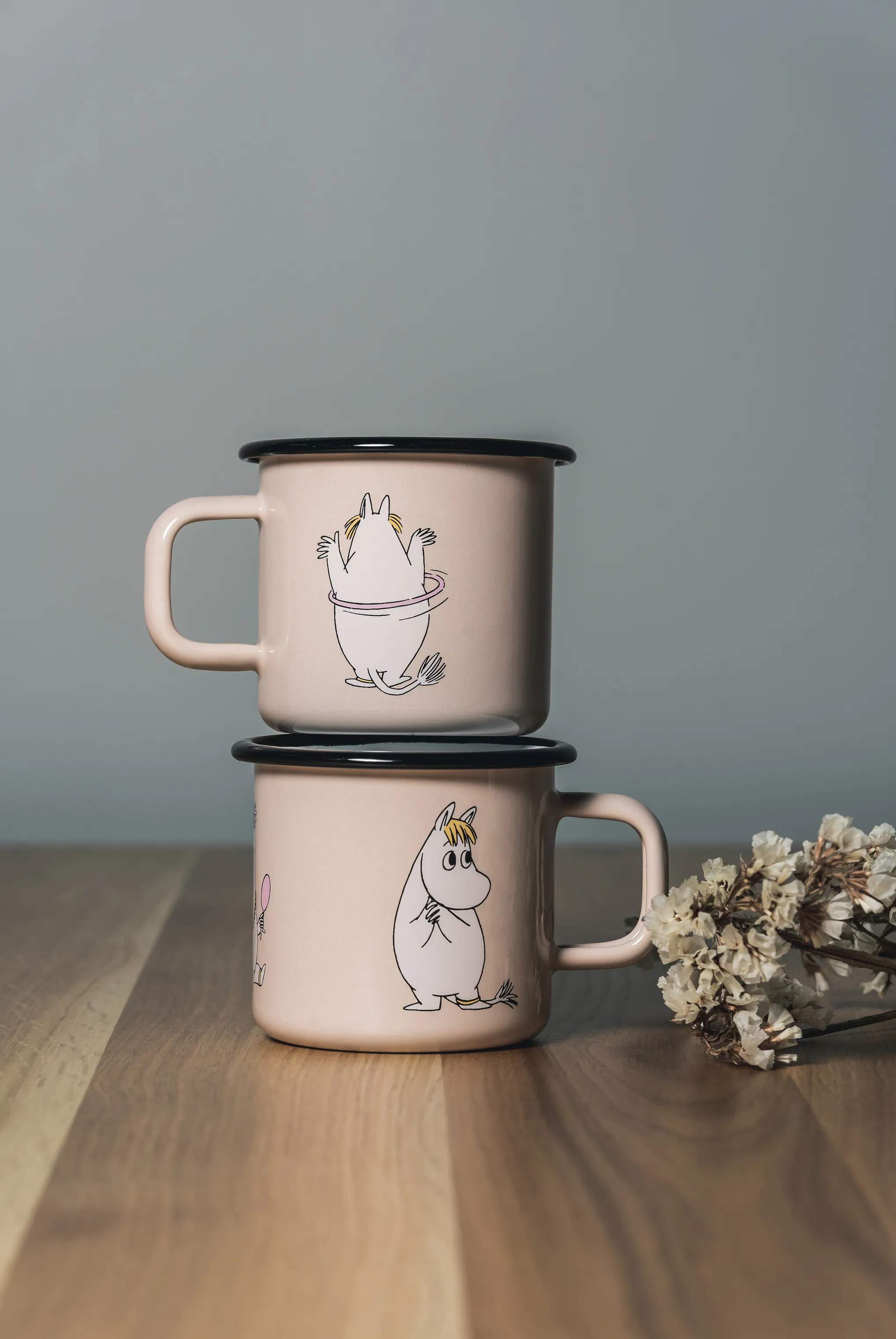 Muurla Krus og kopper med hank Moomin Krus - Snorkmaiden Retro i Snorkmaiden Retro, 37 cl, 3