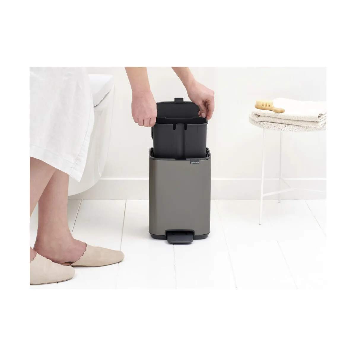Brabantia Pedalspande Bo Pedalspand i Platinum, 4 L, 4
