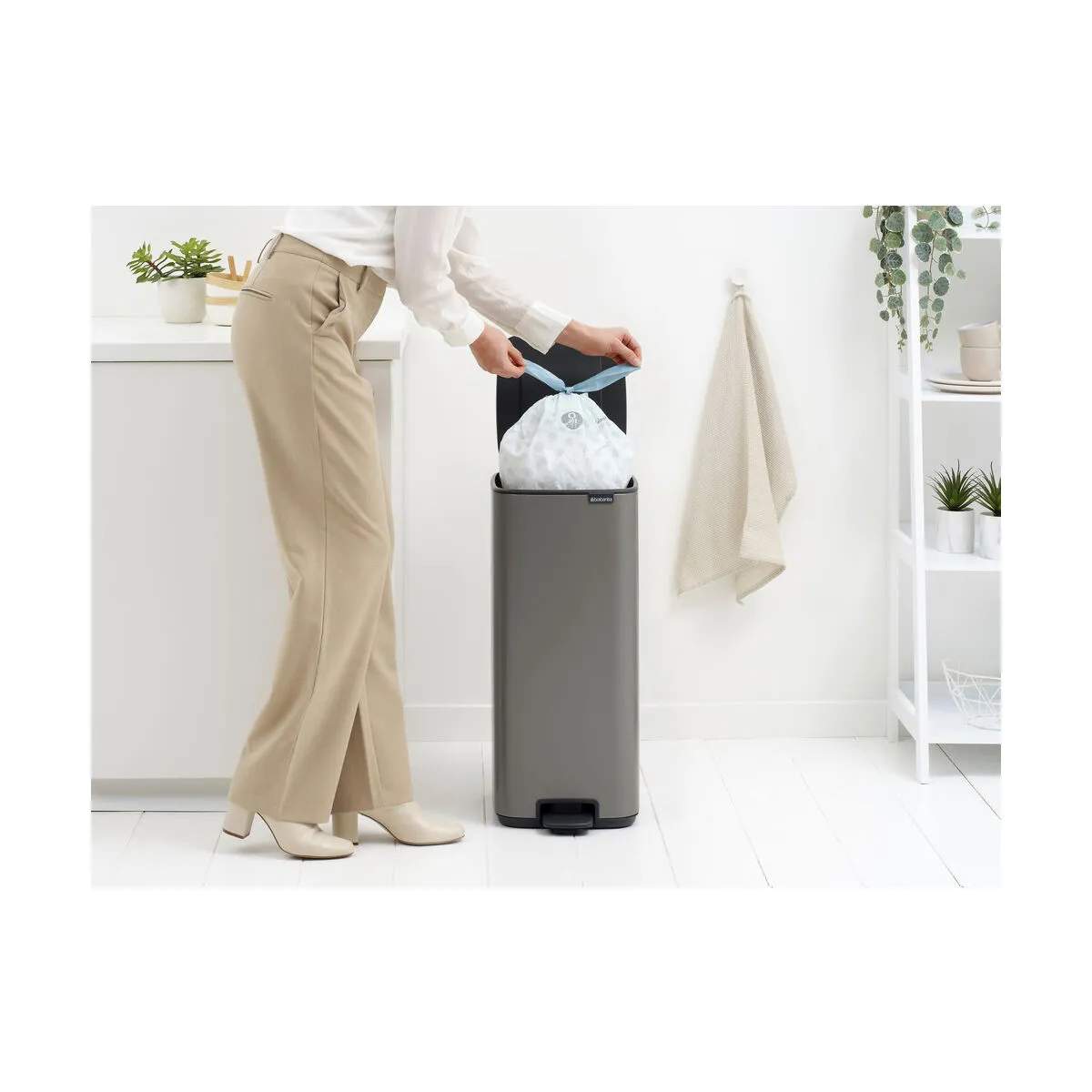Brabantia Pedalspande Bo Pedalspand i Platinum, 30 L, 6