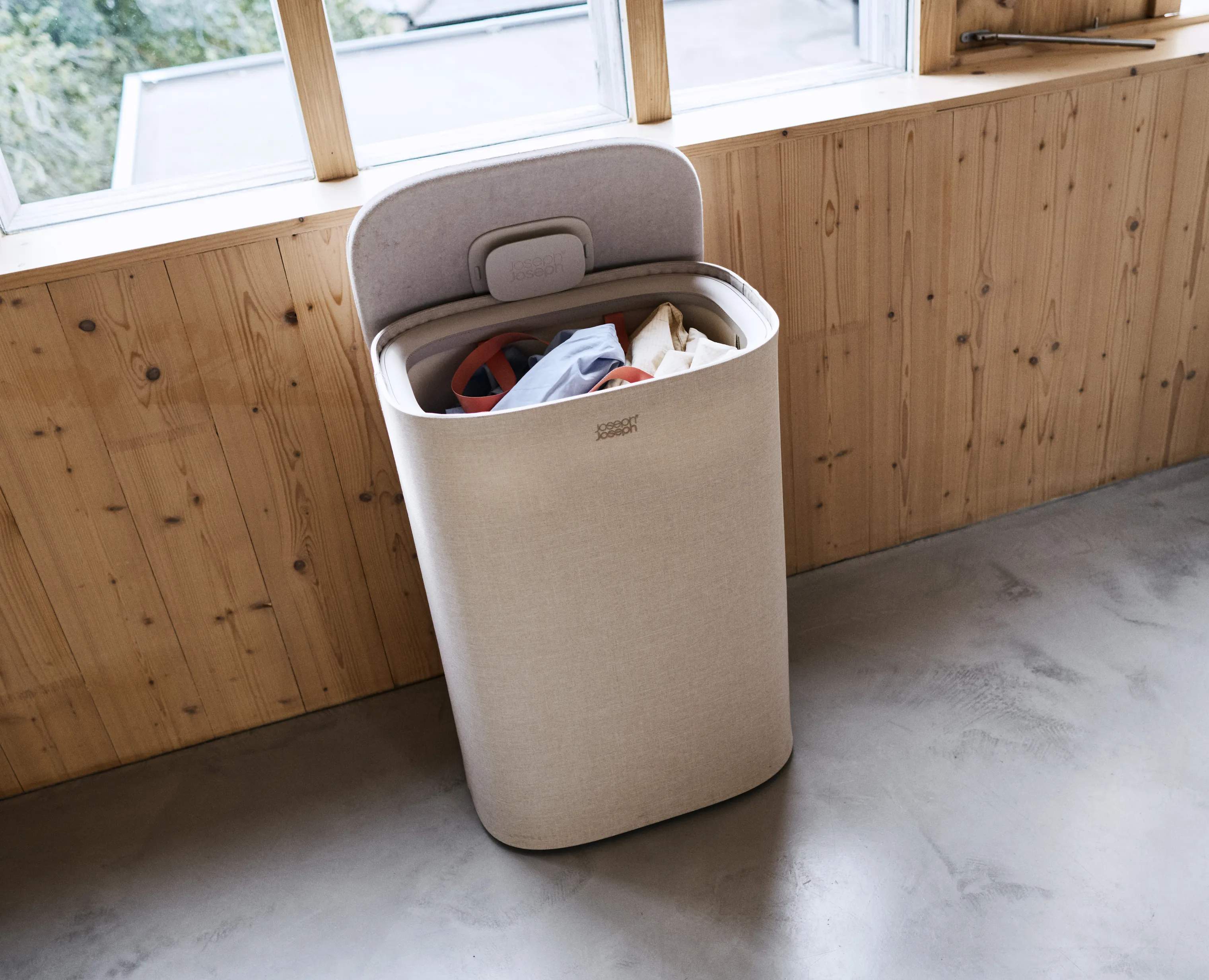 Joseph Joseph Vasketøjskurve Tota Vaskekurv i Pale Mushroom, 60 L, 3
