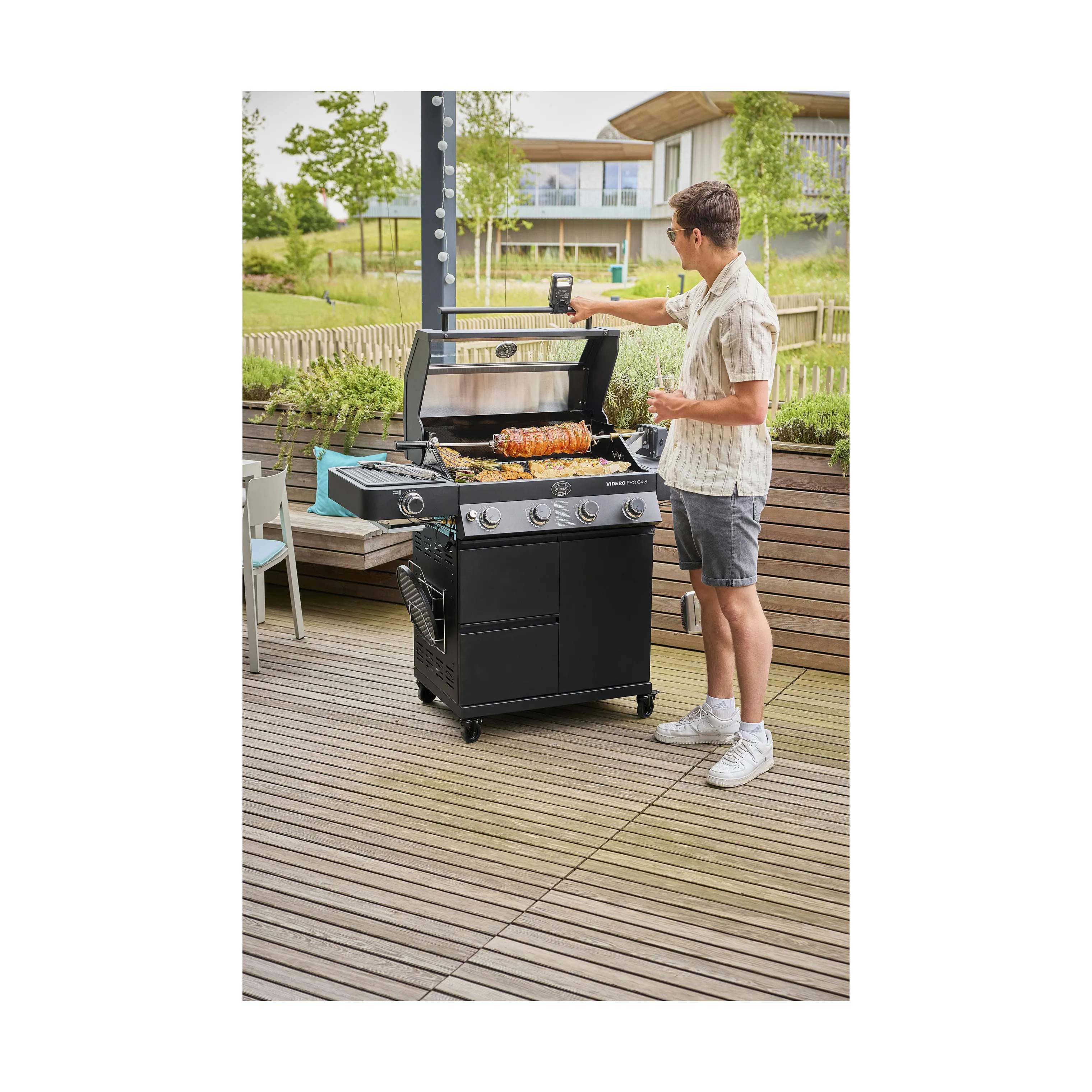 RÖSLE Gasgrill Videro Pro Gasgrill i Sort, 6
