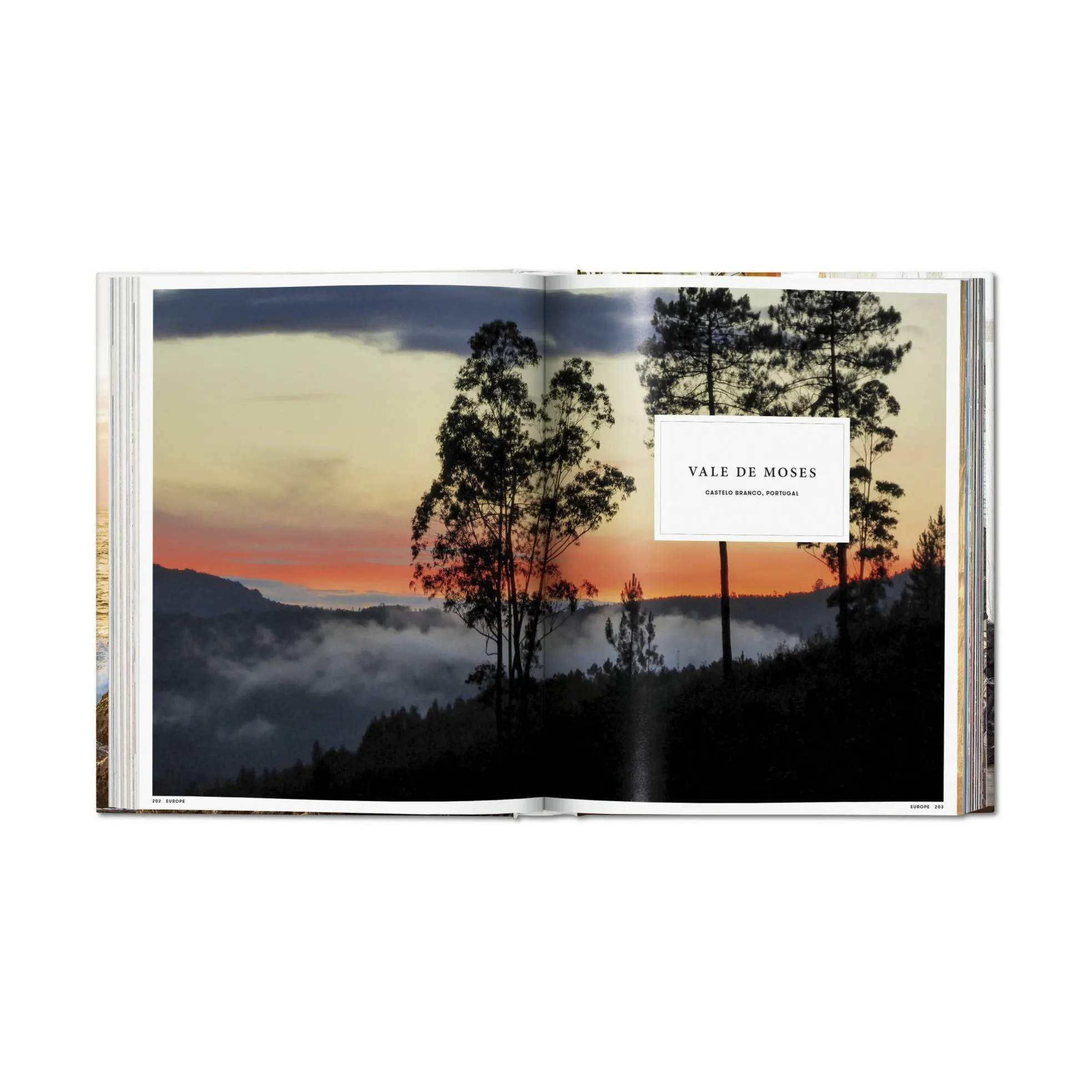 New Mags Øvrige bøger Great Escapes Yoga - Af Angelika Taschen i Fersken/Lys grå, 3
