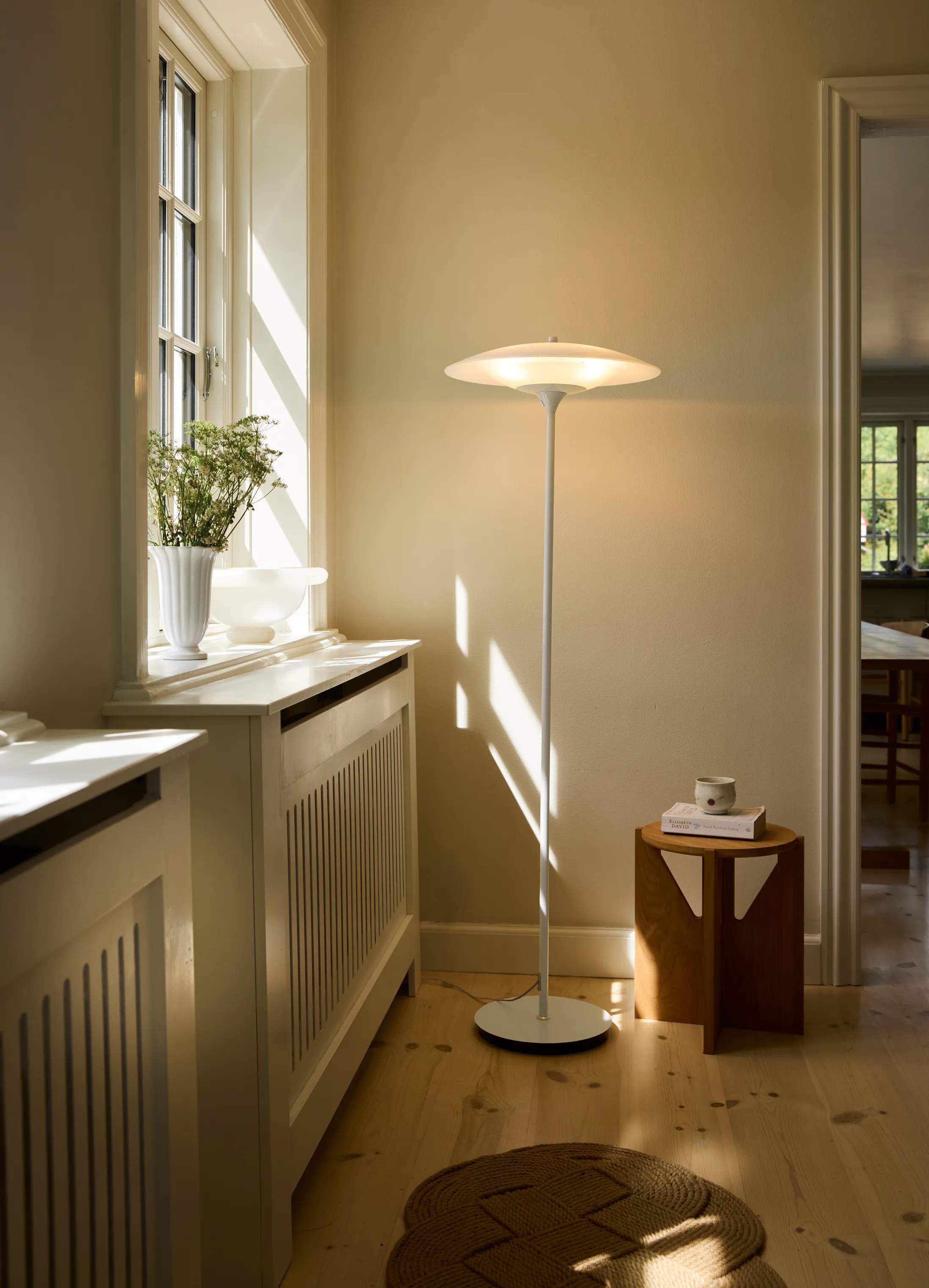 Halo Design Gulvlamper Baroni Gulvlampe i Creme, 2