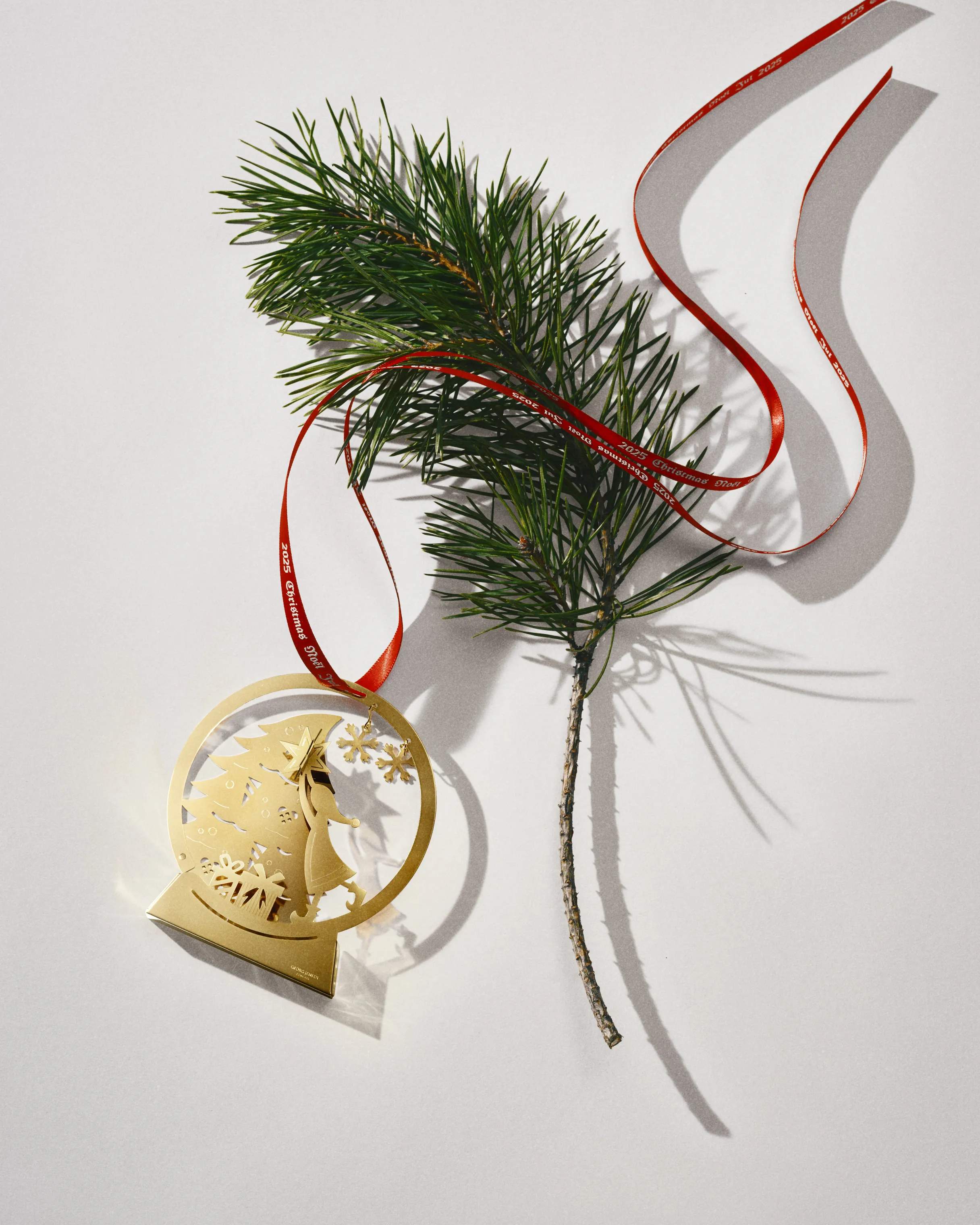 Georg Jensen Juleophæng Christmas Collectibles CC 2025 Juleuro - Snekugle i Guld, 2